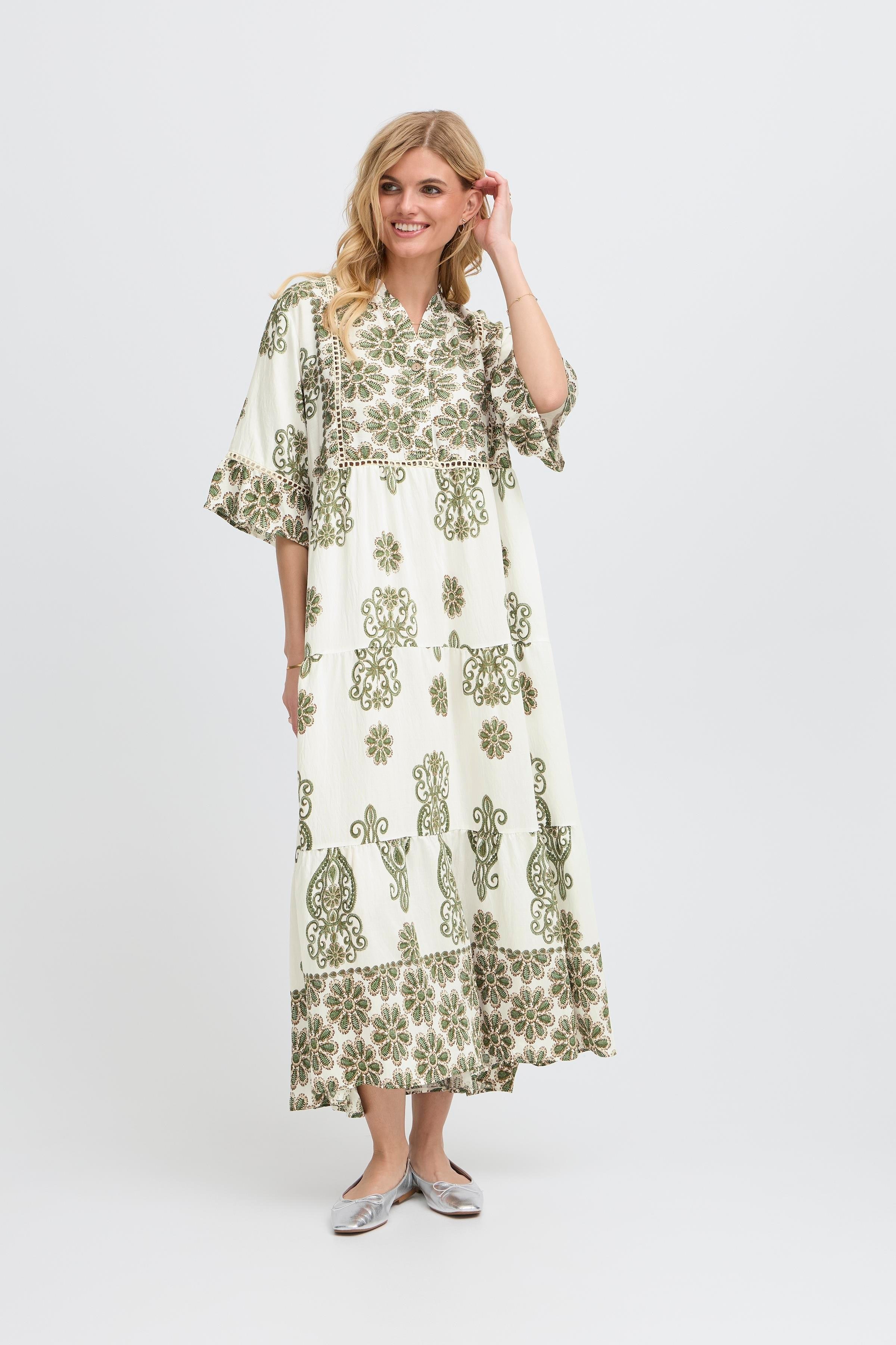 SBMONALISA Kjole LOOKBOOK FRONT 22100958-180515