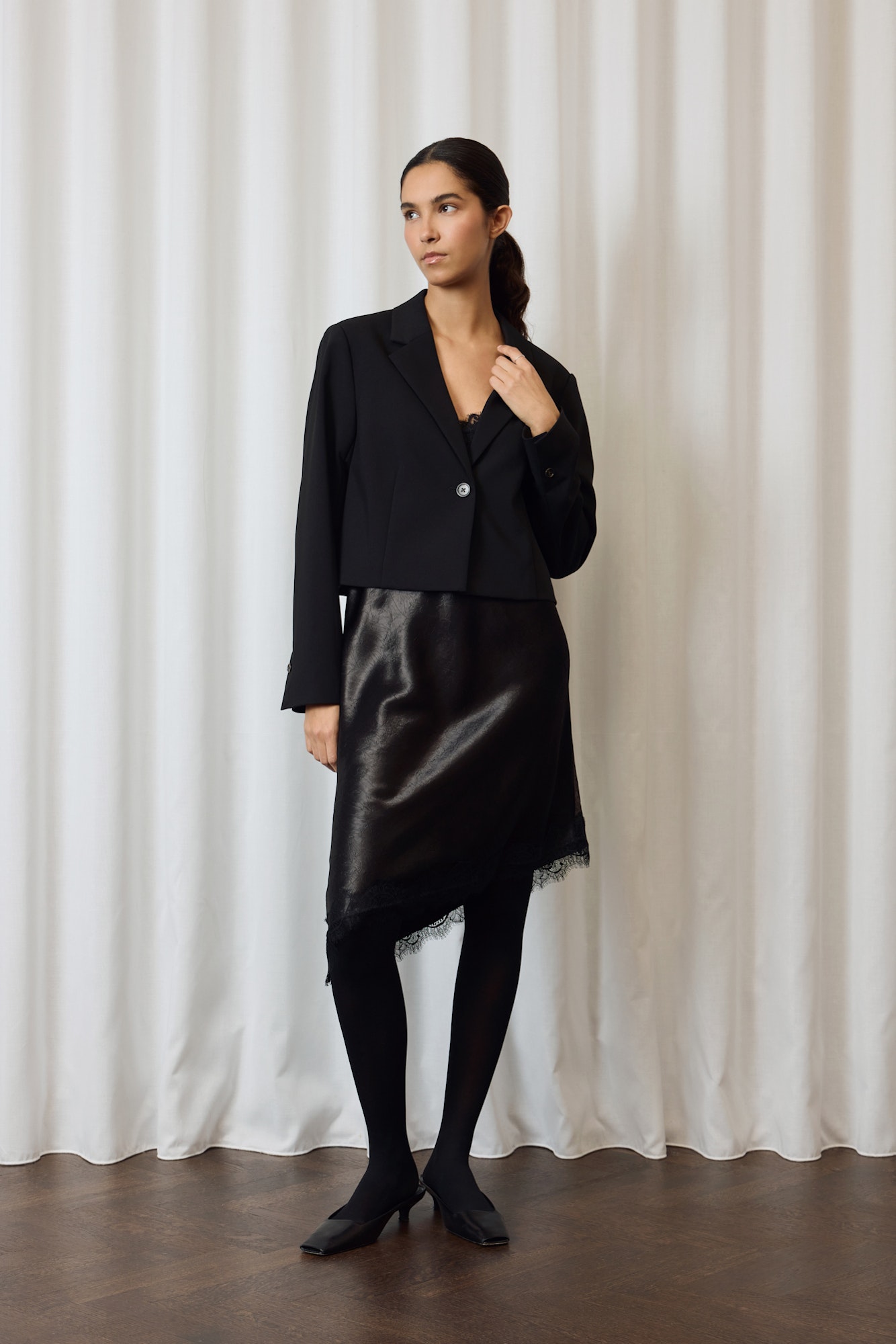 SLCorinne Cropped Blazer LOCATION NONE 30407631-194008