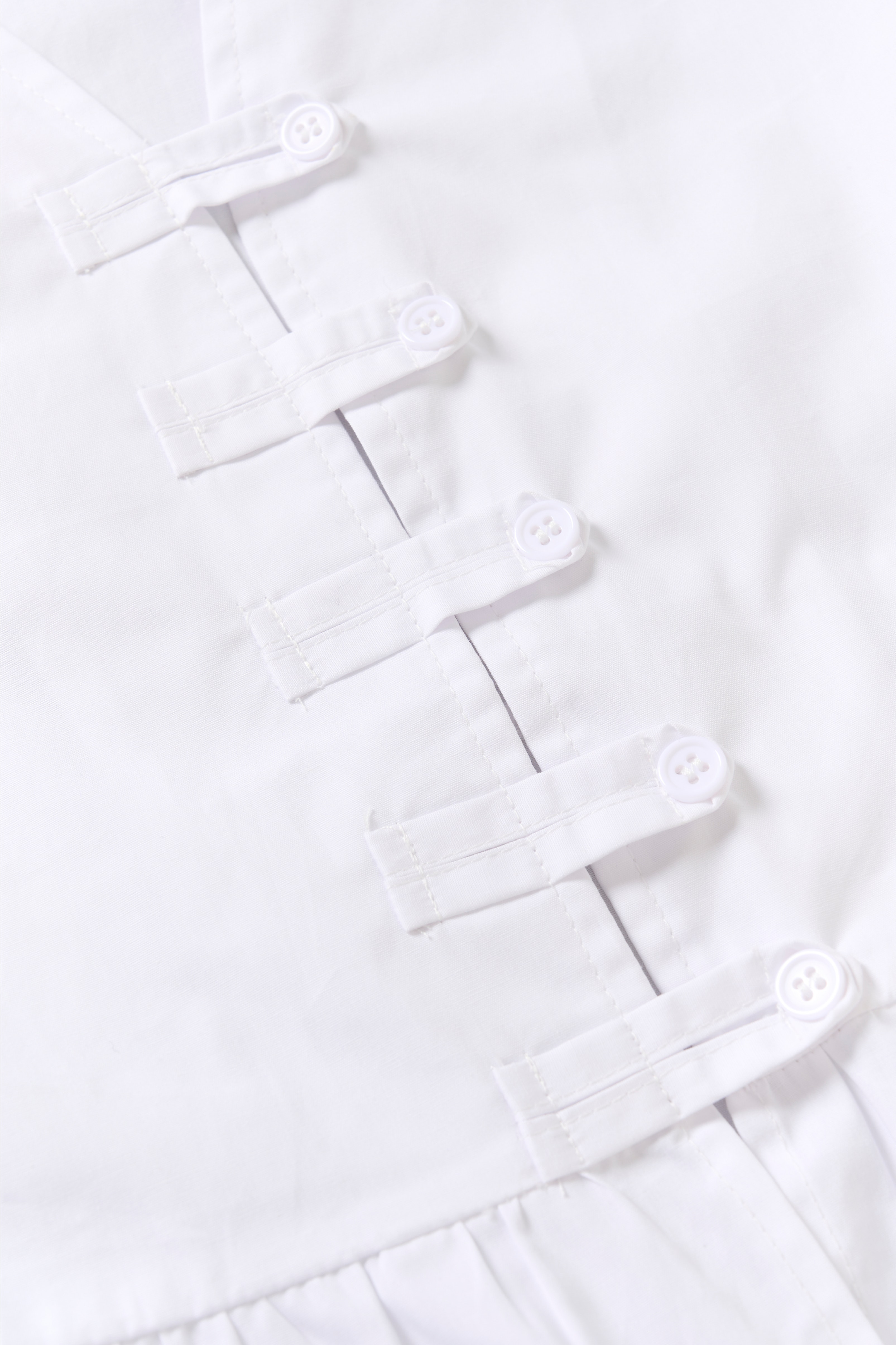 KBBrianna Blouse PACK DETAIL 10105629-110601