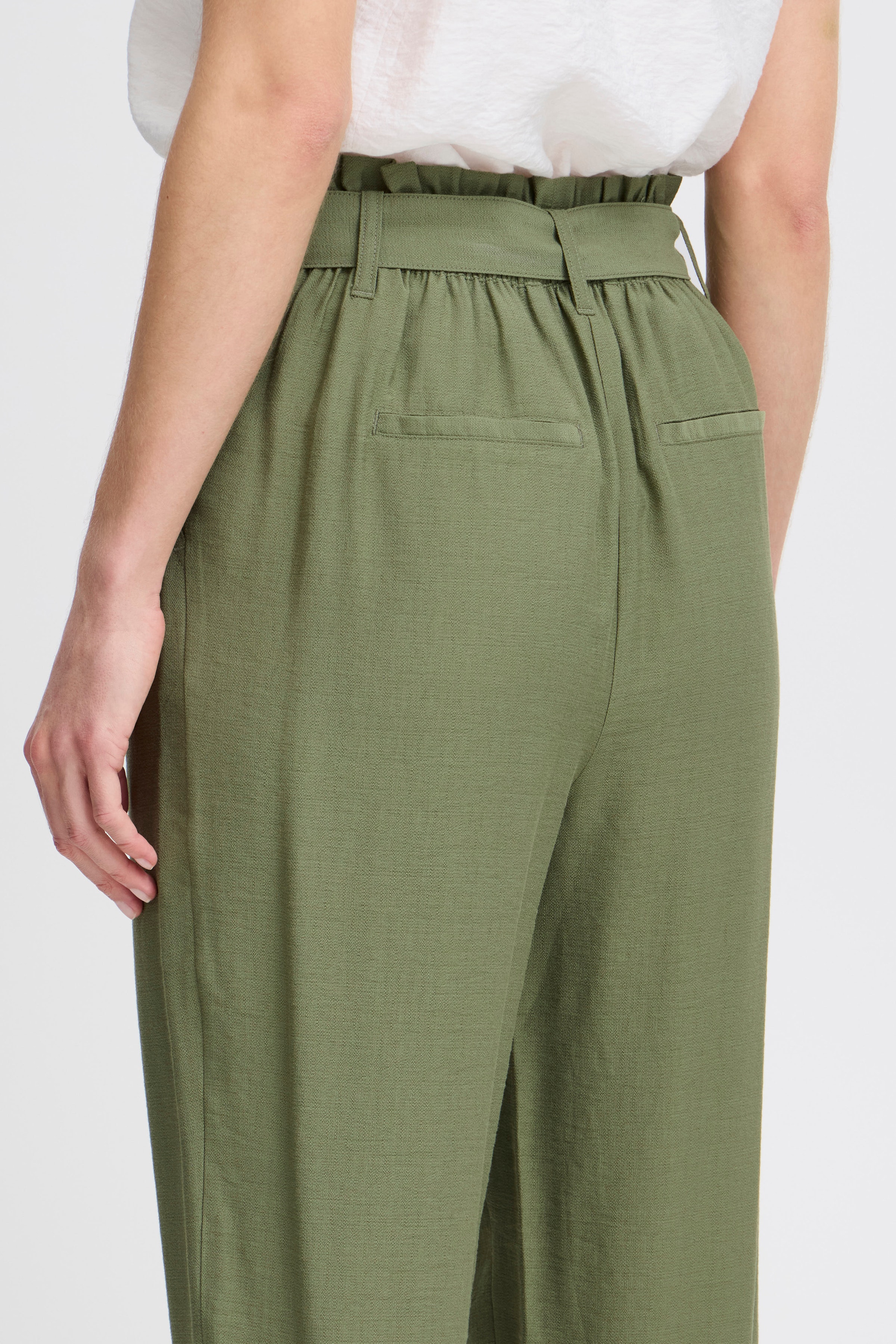 BYELAKO Trousers LOOKBOOK DETAIL 20814857-180316