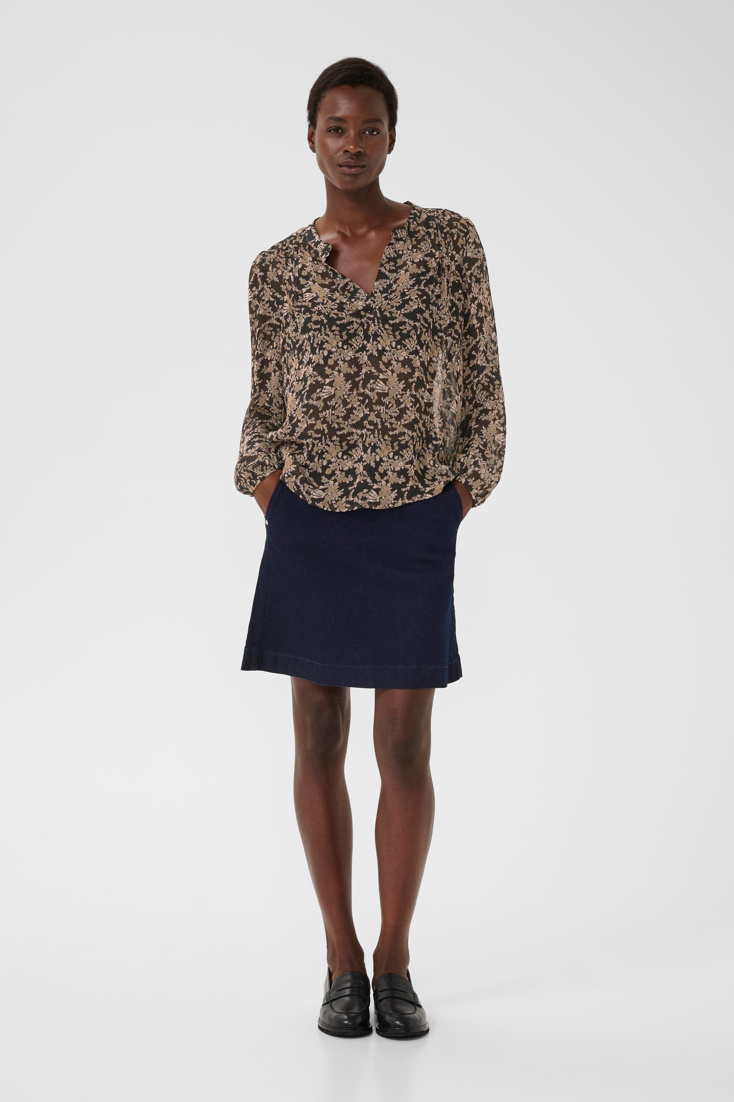 SandiPW Blouse LOOKBOOK FRONT 30309960-304224