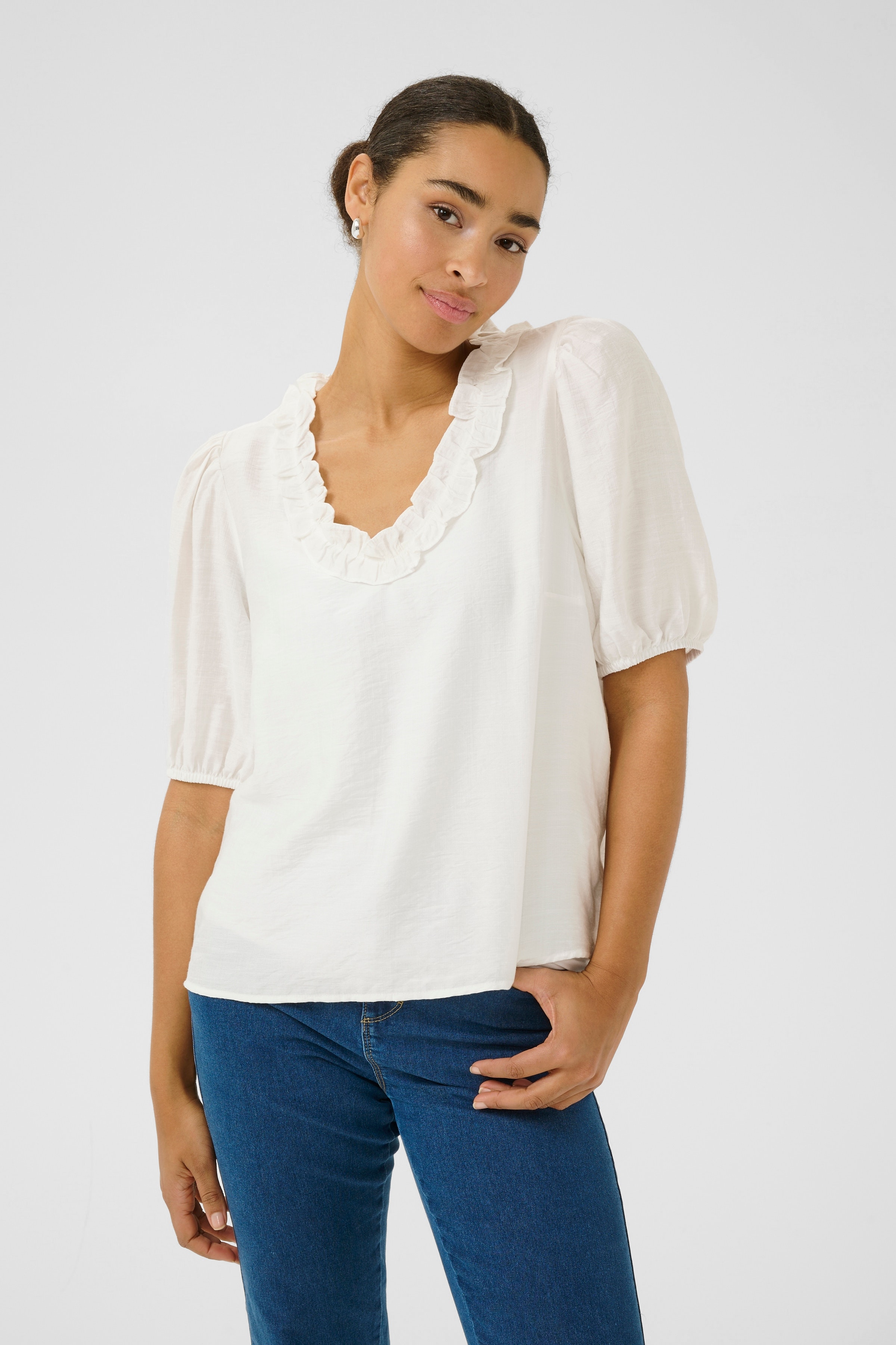 KAmariana Bluse LOOKBOOK FRONT 10510442-110602