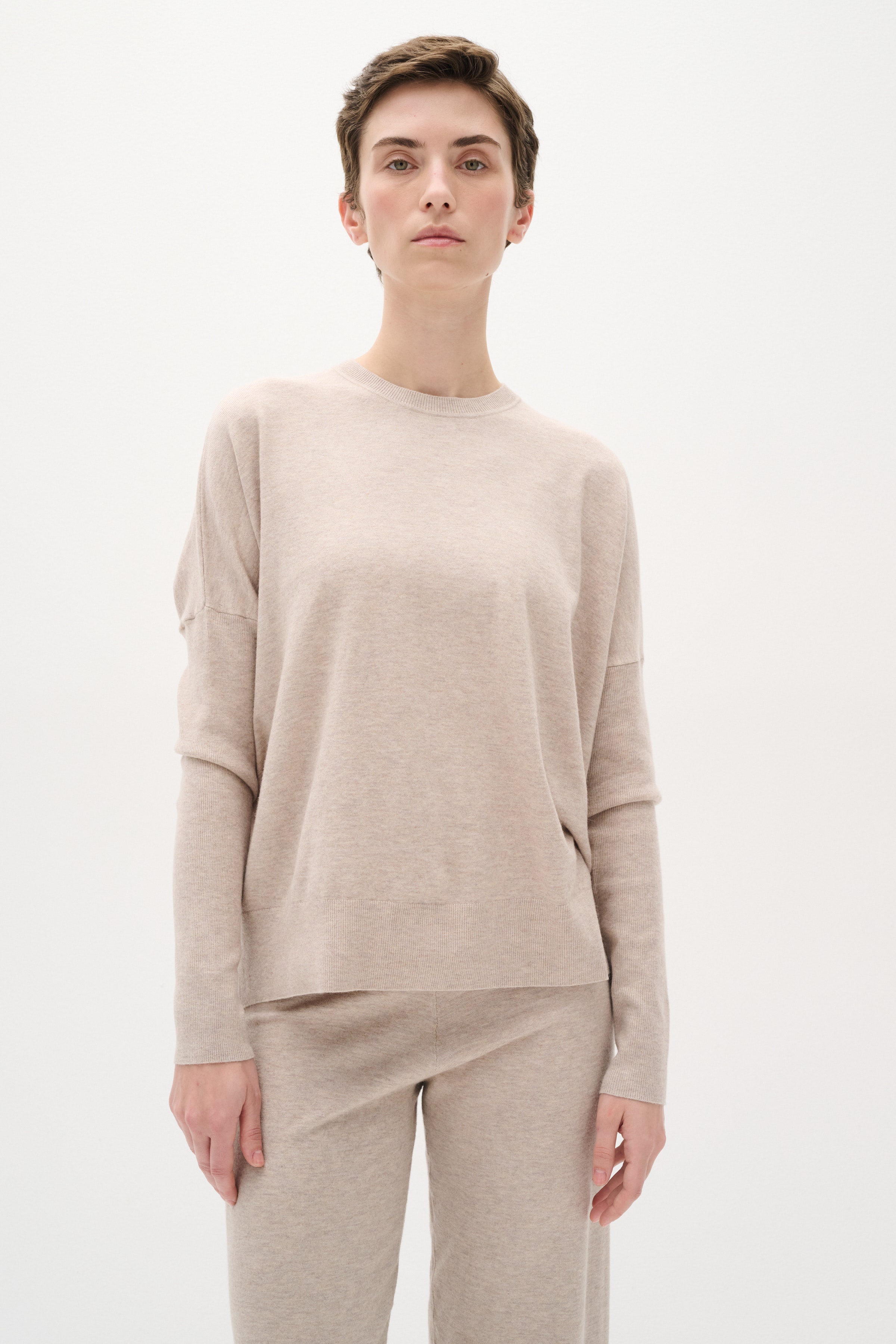 UdeliaIW Pullover LOOKBOOK FRONT 30110132-1304031