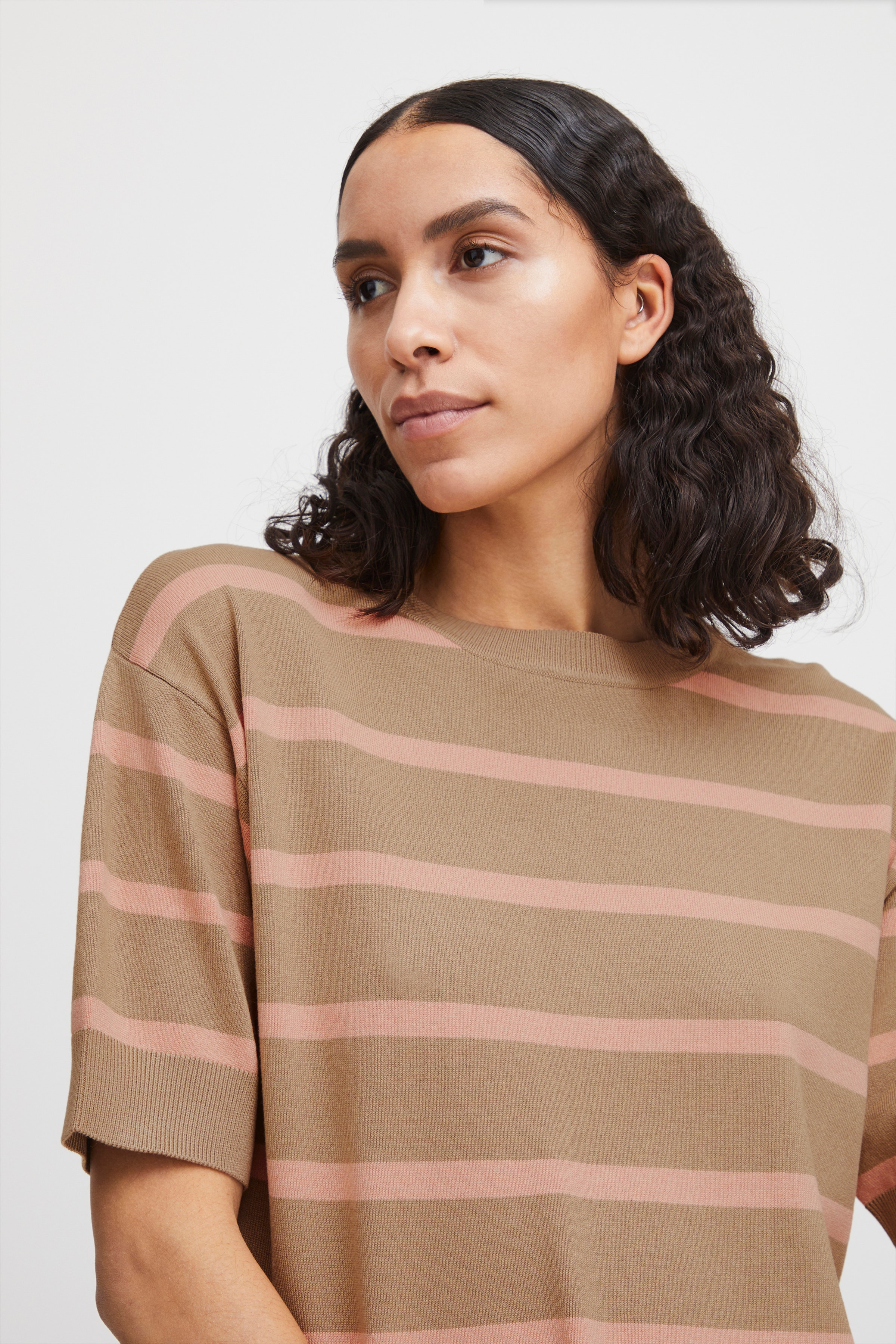 BYMMORLA Pullover LOOKBOOK DETAIL 20814397-202673