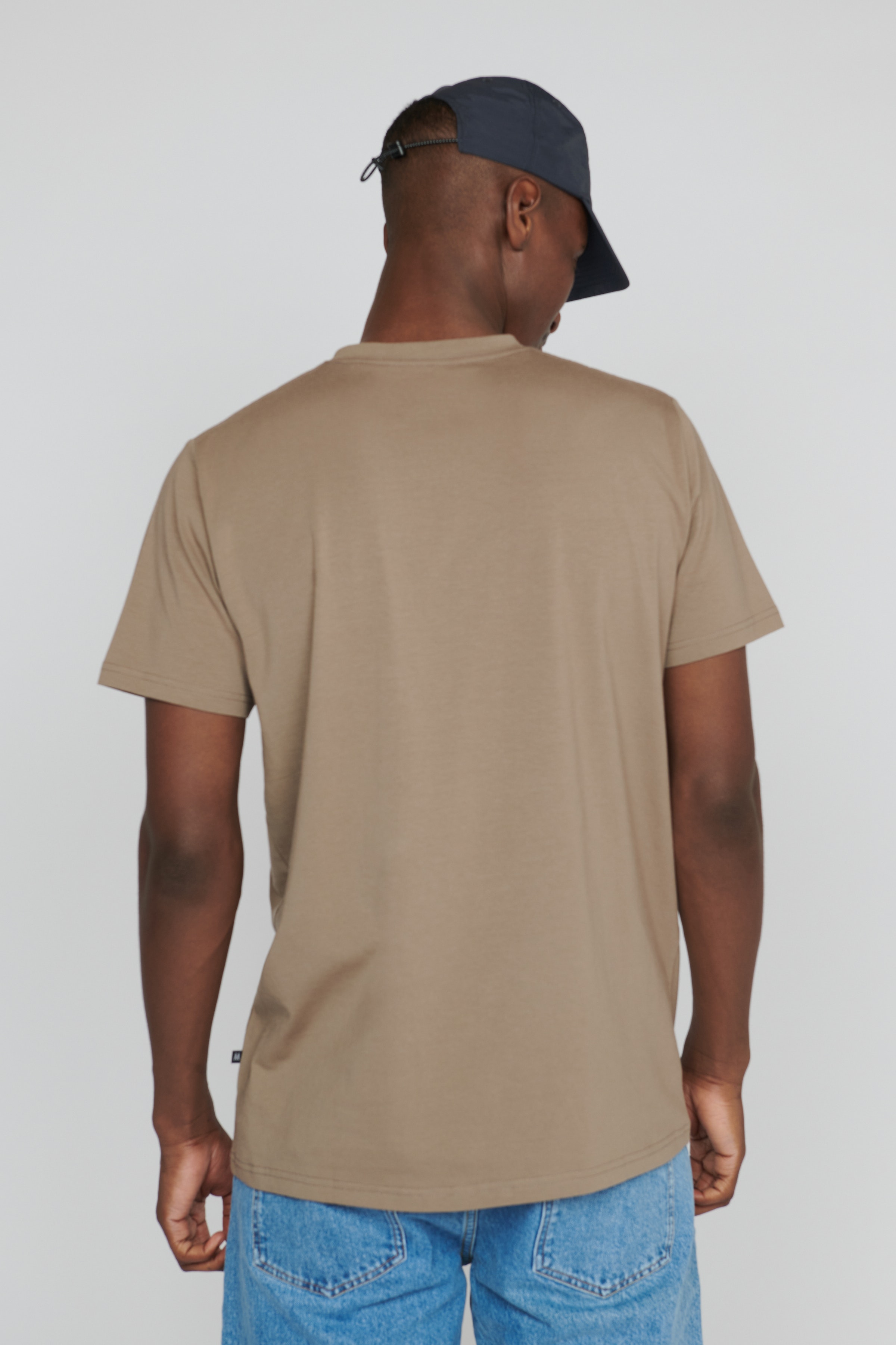 MAjeramy T-shirt LOOKBOOK BACK 30207433-181112