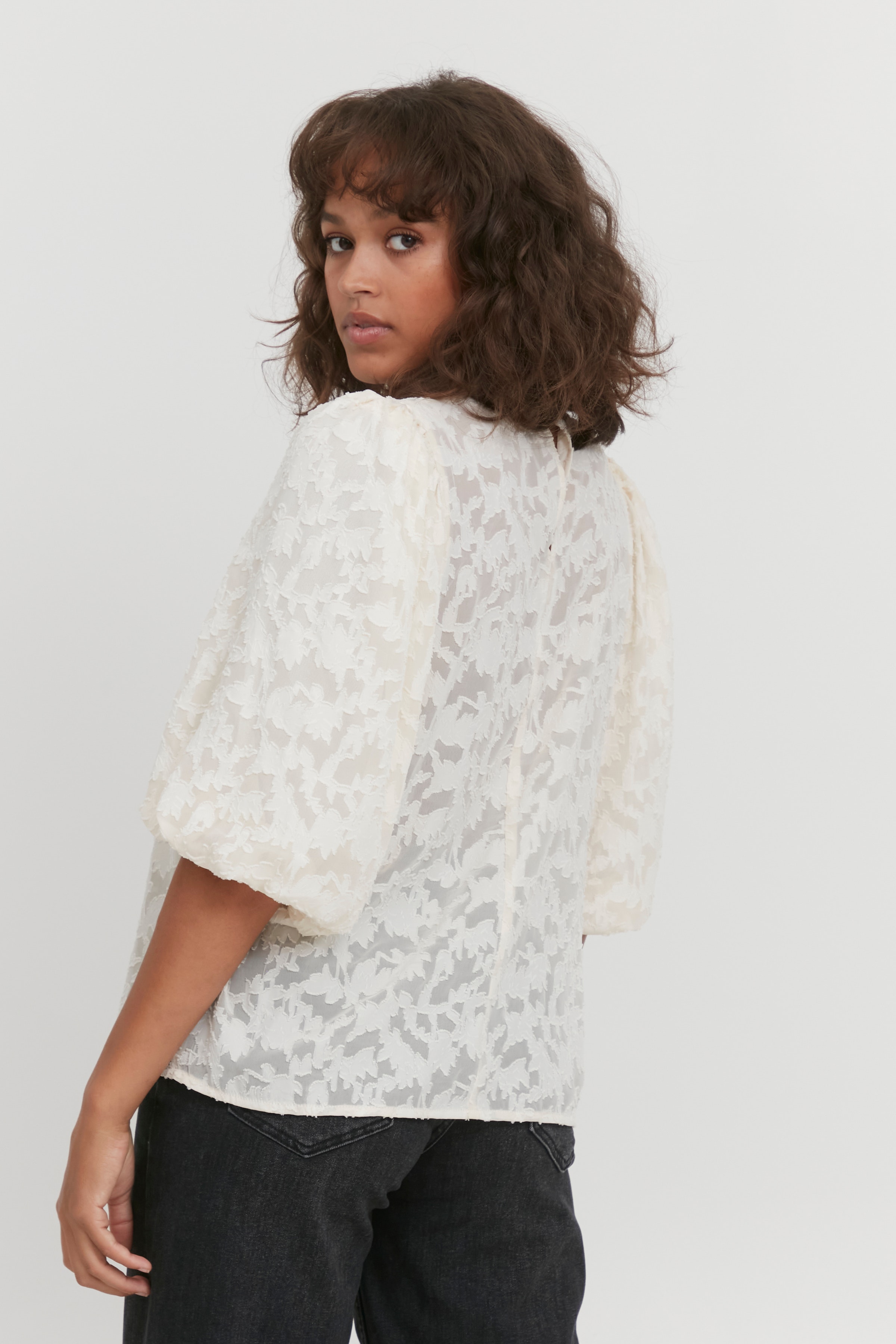 Blouse with short sleeve LOOKBOOK BACK 50206618-110110