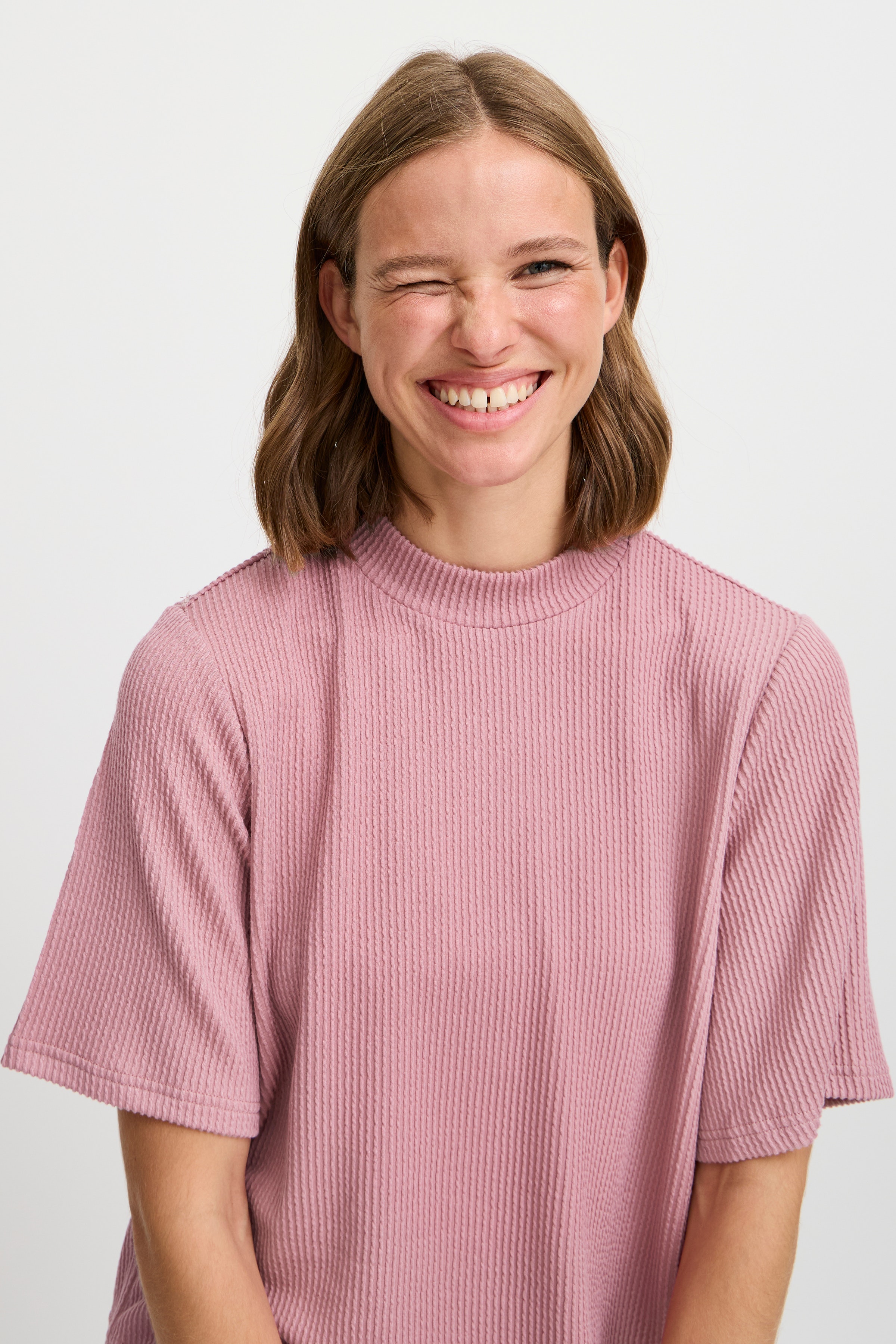 BYPESINA T-shirt LOOKBOOK DETAIL 20815996-161710