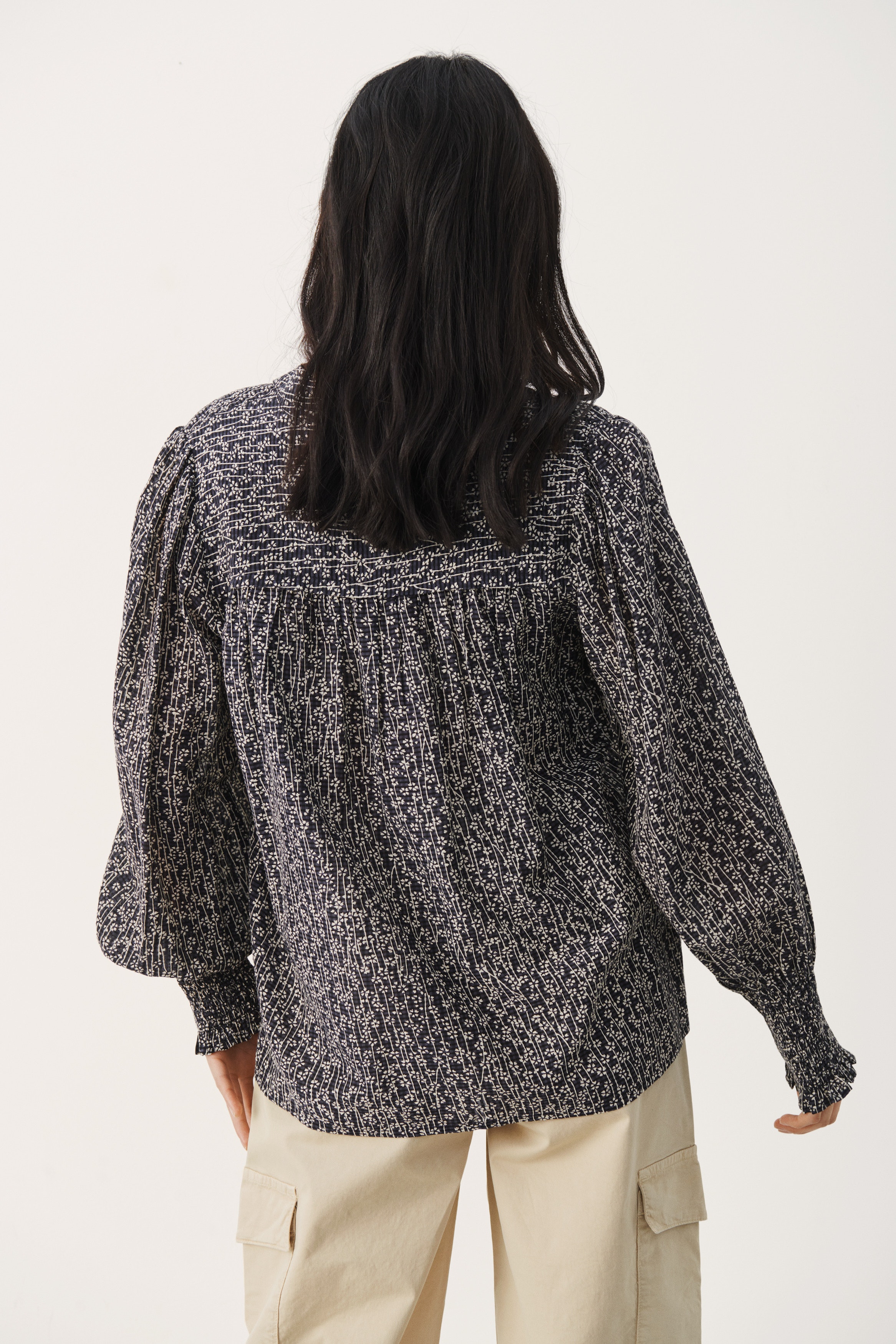 SefinaPW Blouse LOOKBOOK BACK 30307563-301872