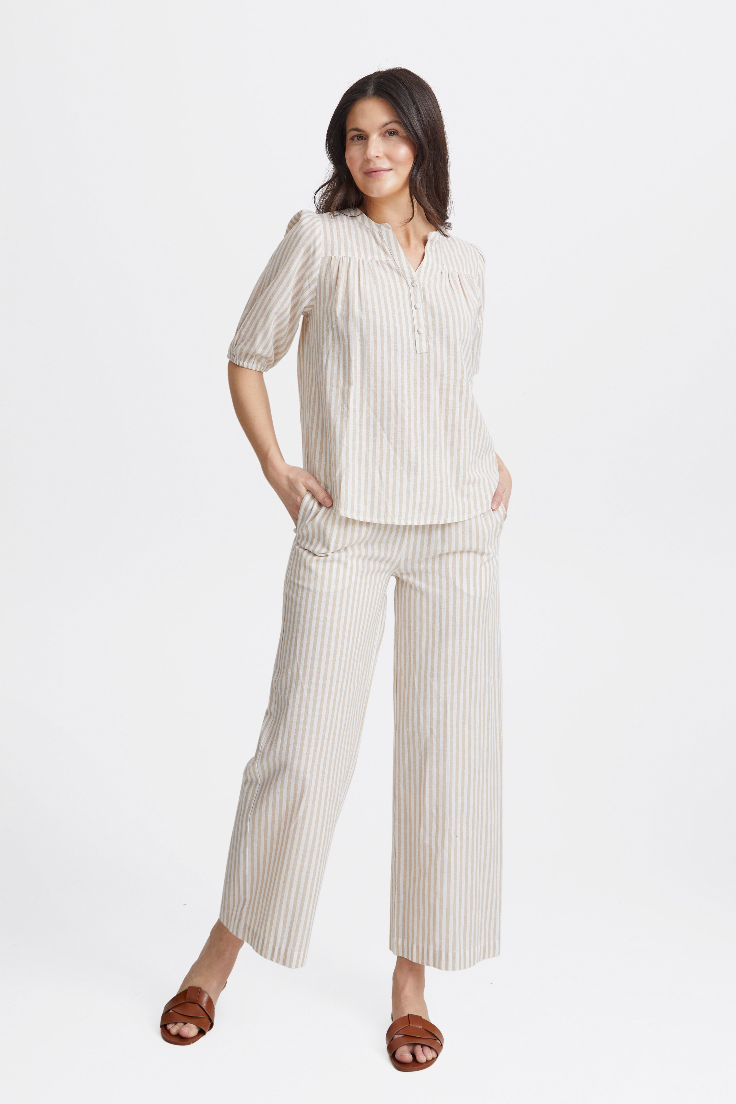 FXBONNIE Hose LOOKBOOK FRONT 20615306-201450