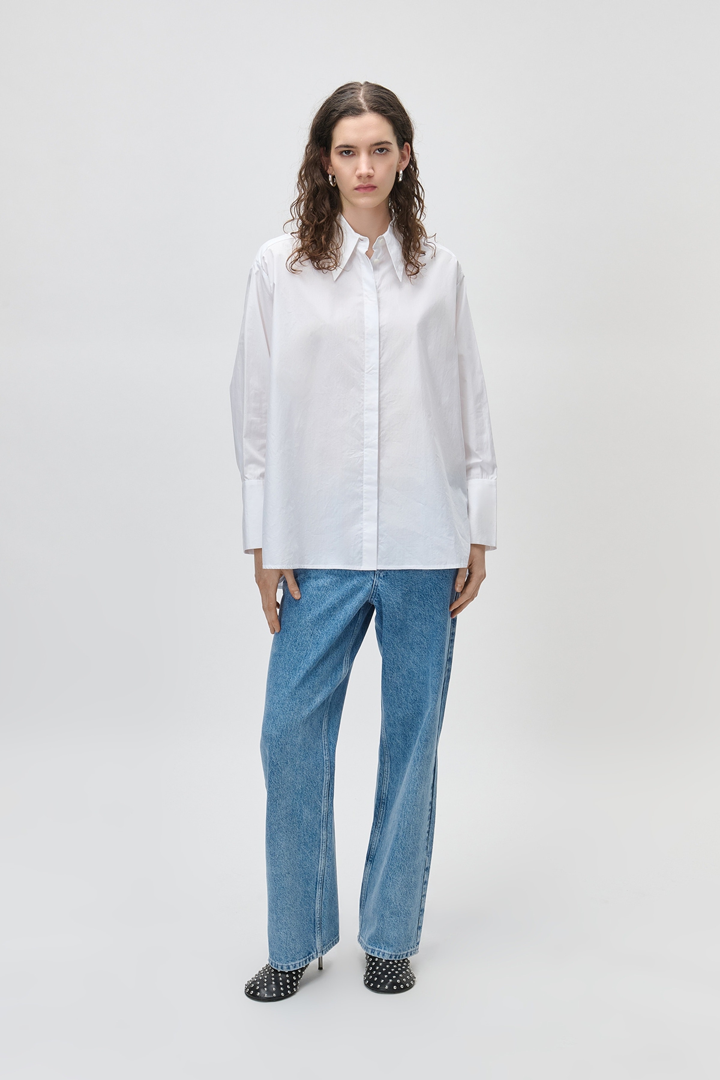 ELVIE Blouse LOOKBOOK FRONT 30600573-WH001