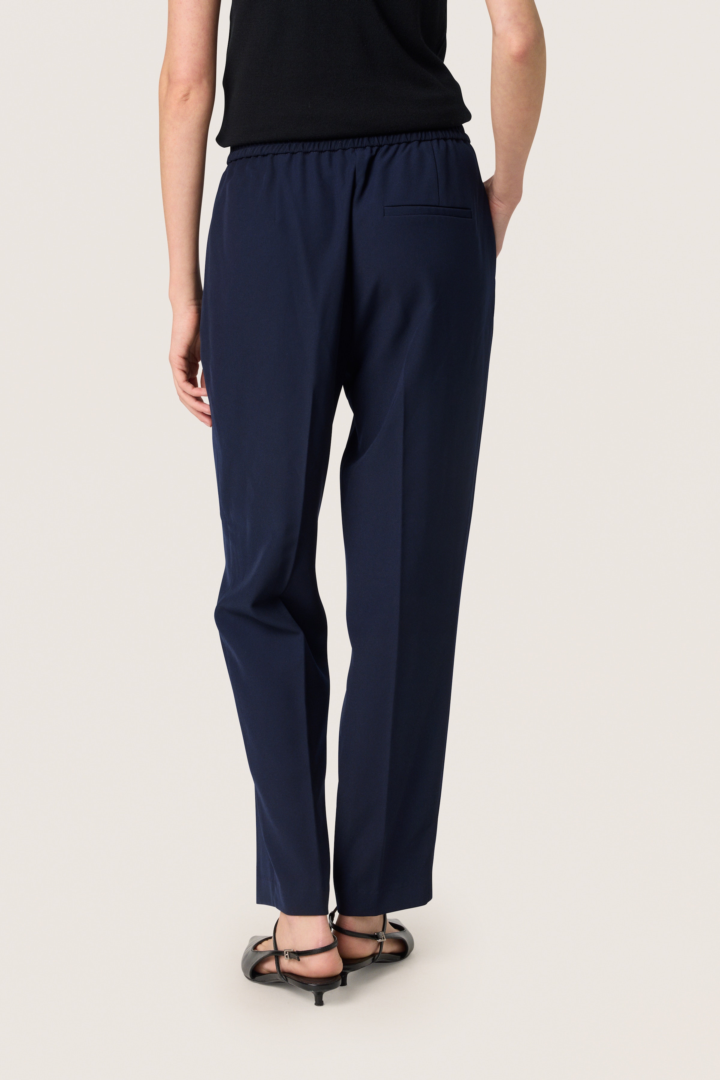 SLCewtona Trousers LOOKBOOK BACK 30408329-193924