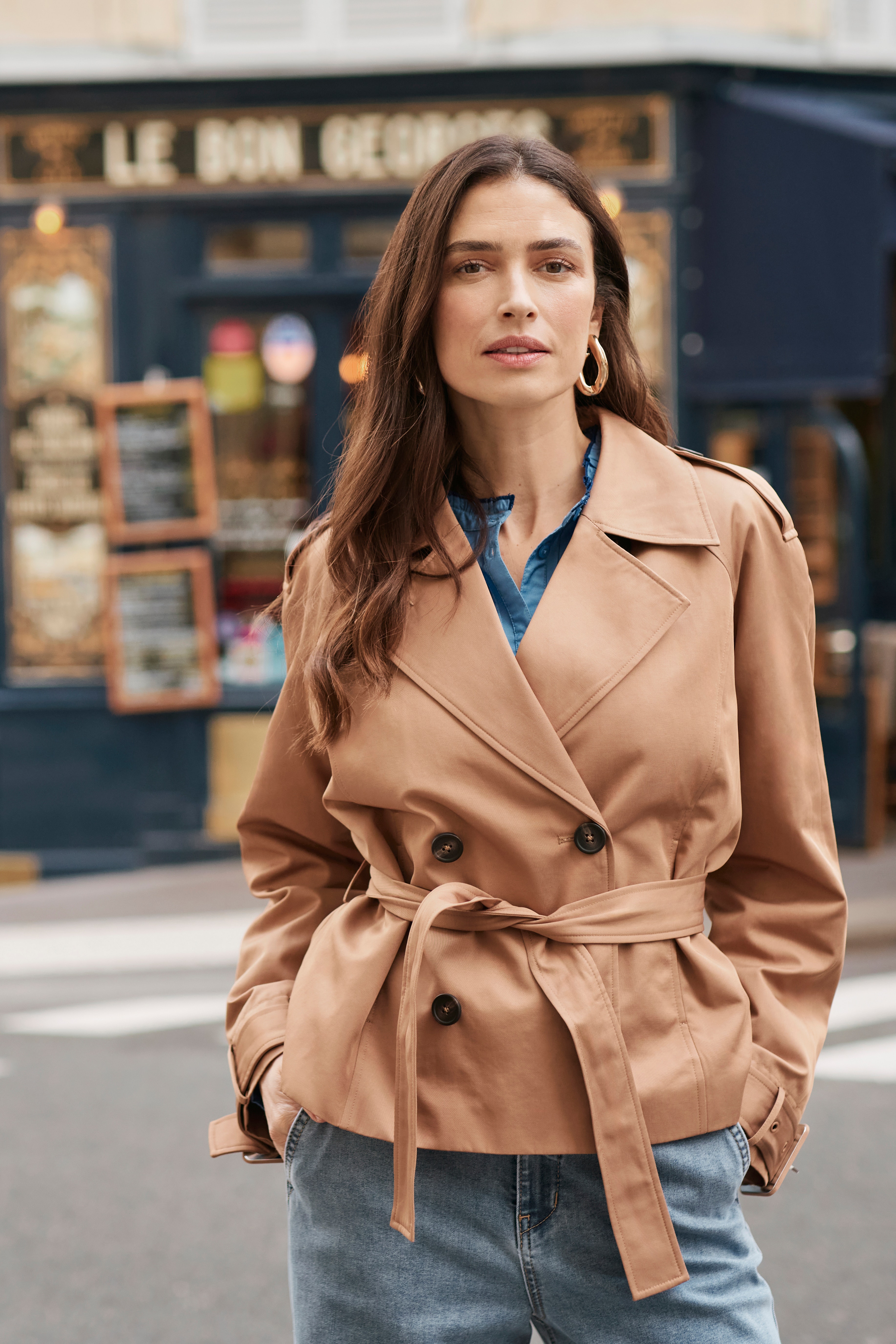 CRRea Kort trenchcoat LOCATION NONE 10613209-171324