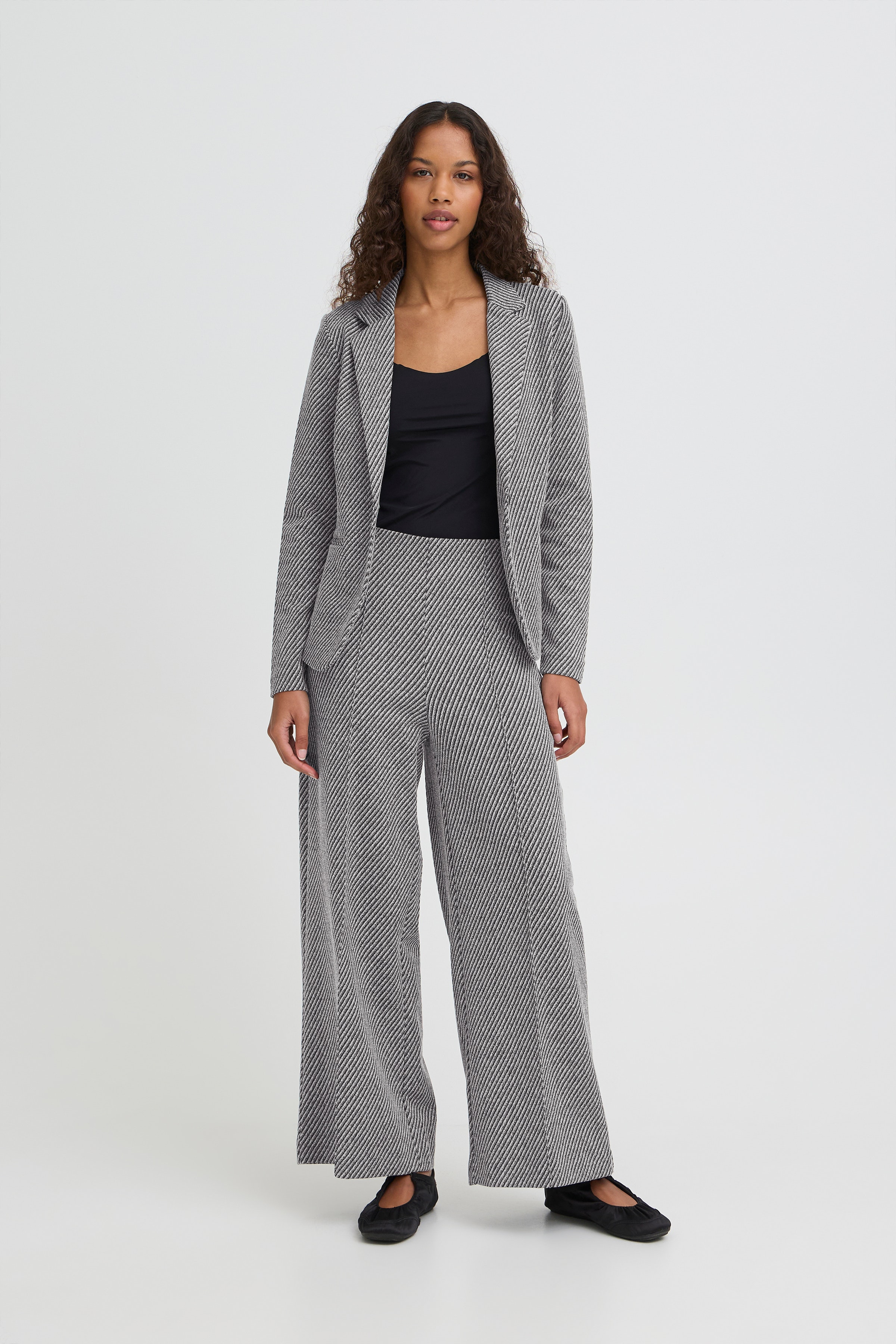 IHKATE Bukser LOOKBOOK FRONT 20125262-900004638