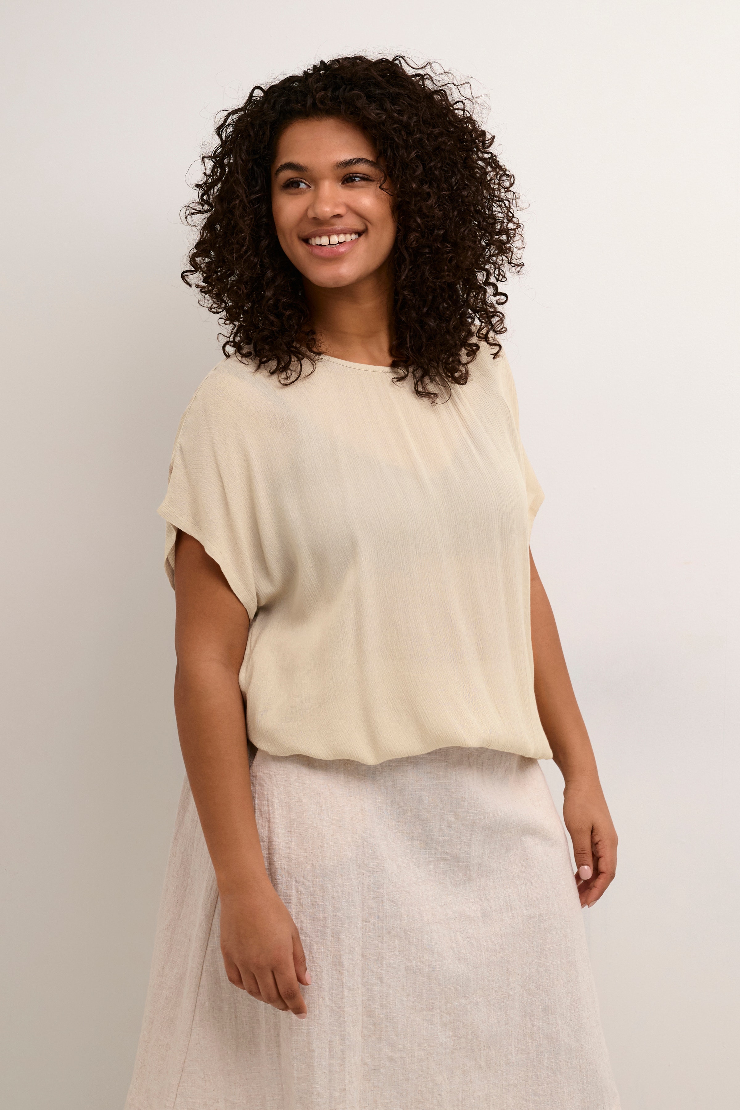 KCami Blus LOOKBOOK FRONT 10580267-151305