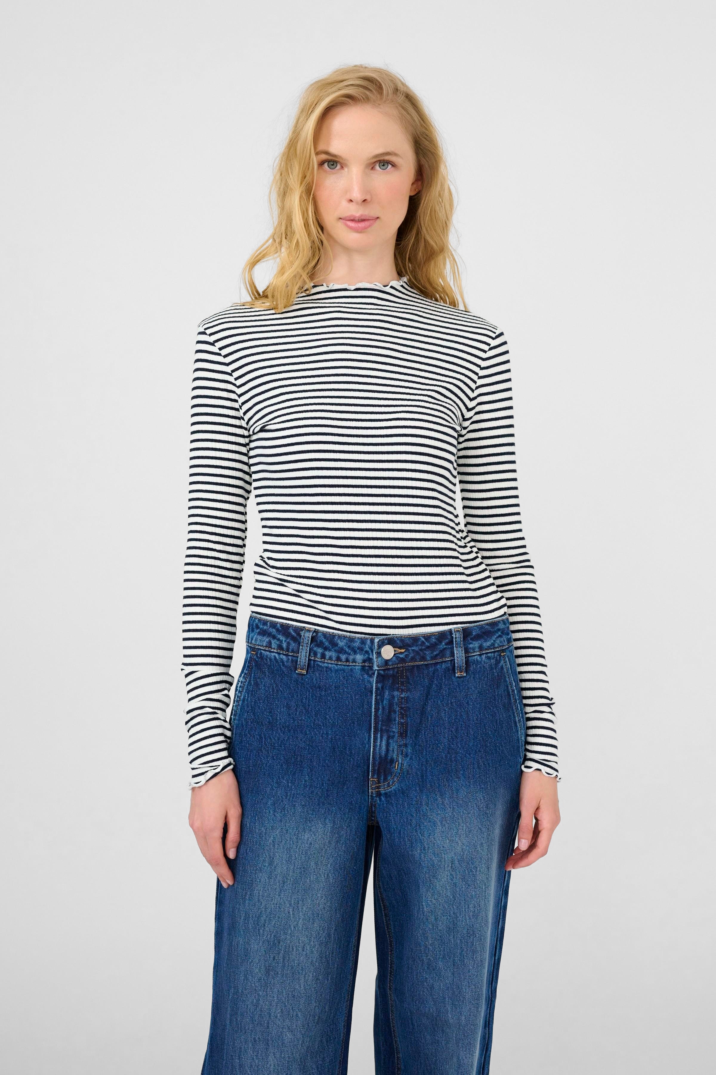 CandaceKB Blouse LOOKBOOK FRONT 10103632-101946