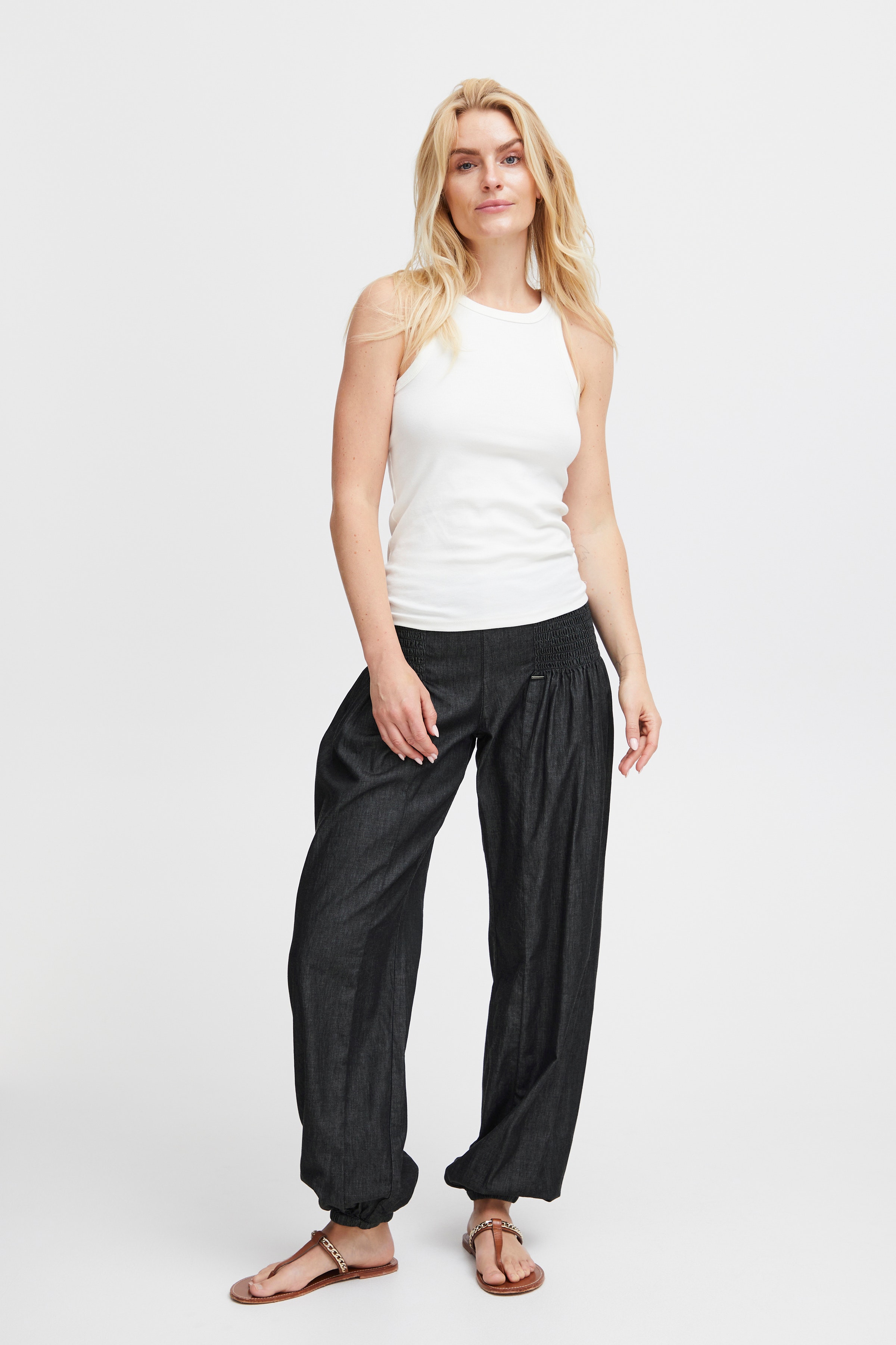 Casual pants LOOKBOOK FRONT 50200327-5001816