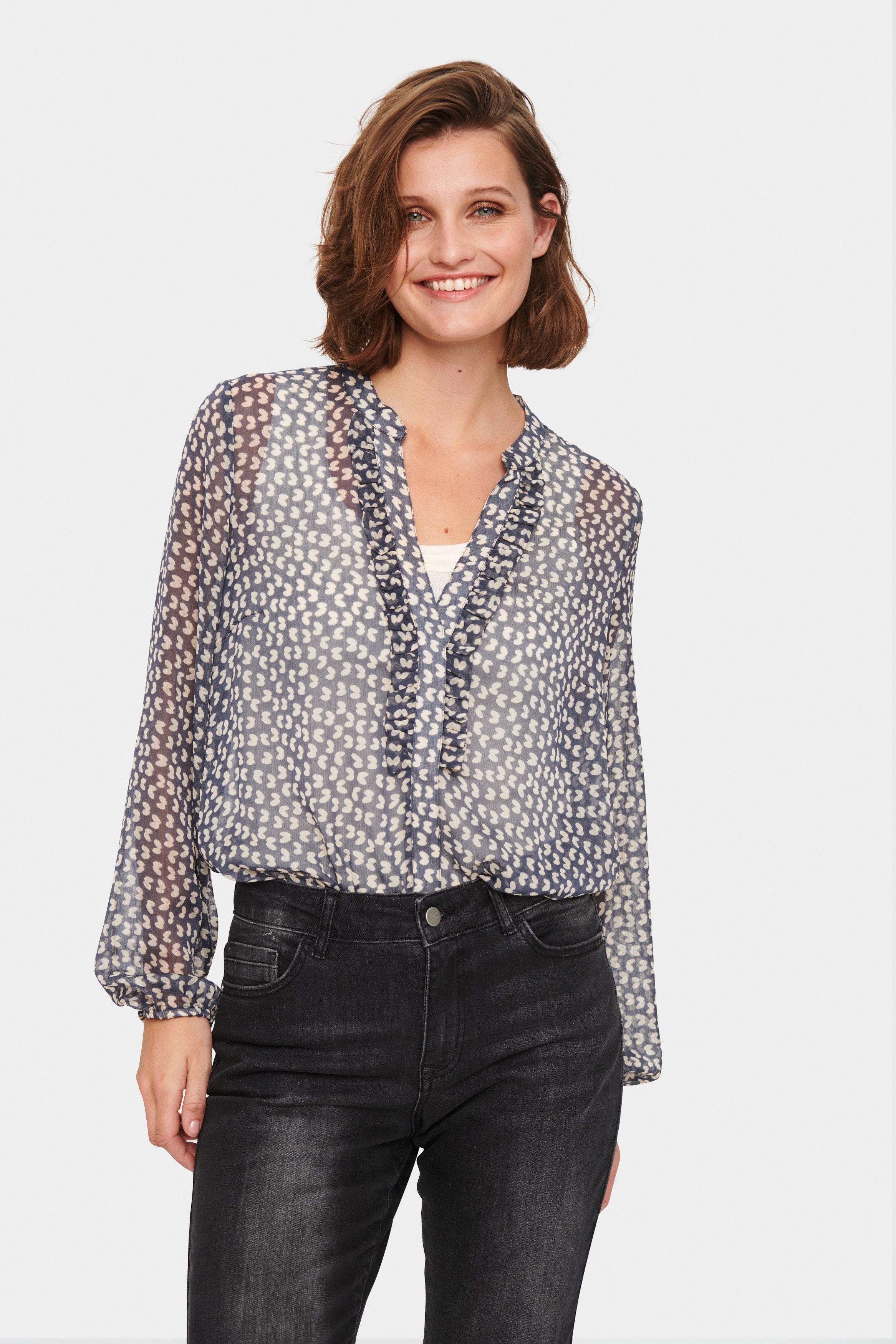 ValerieSZ Blouse LOOKBOOK FRONT 30511688-302128