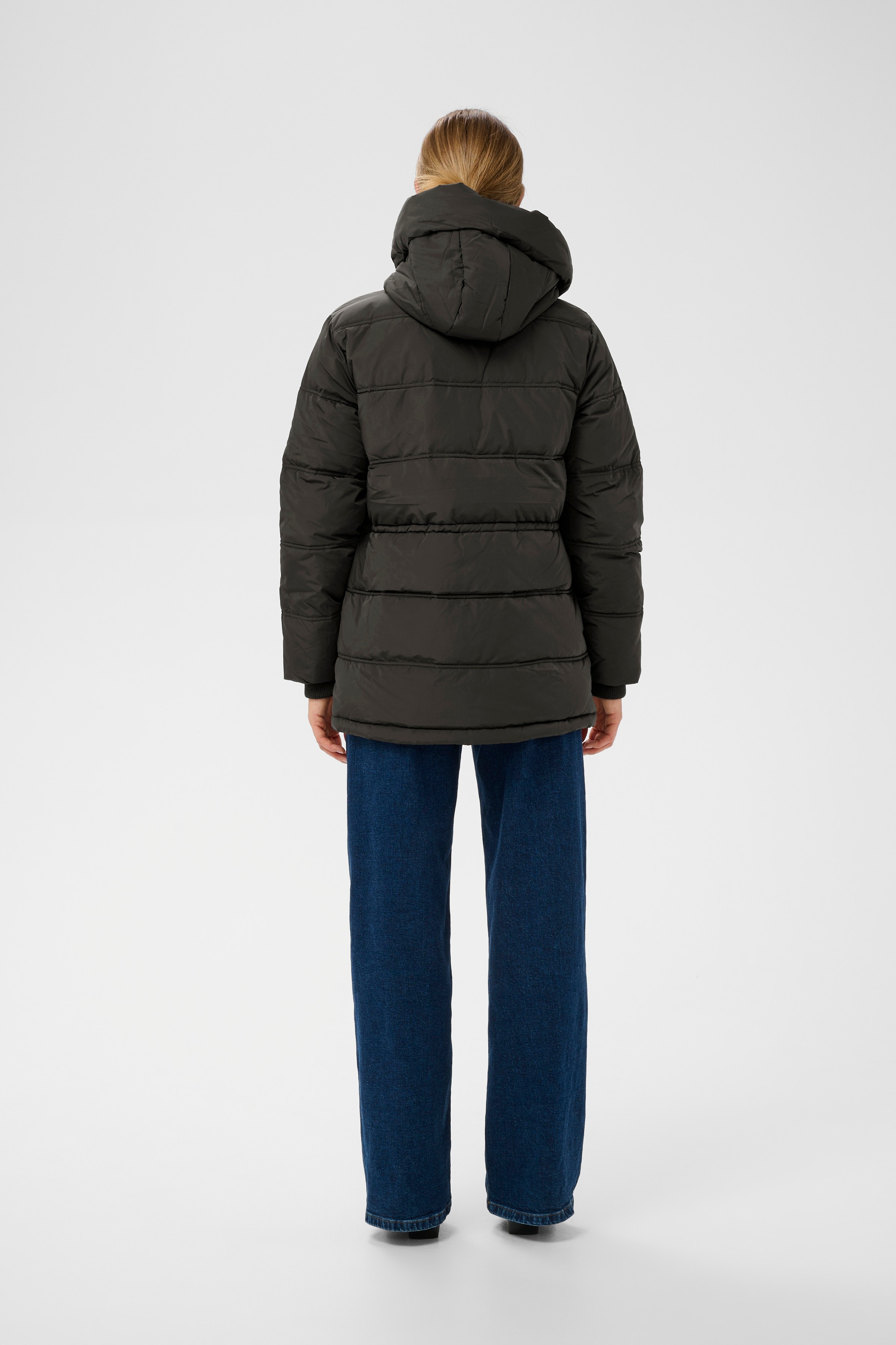 JoleneIW Mantel LOOKBOOK BACK 30110148-194008