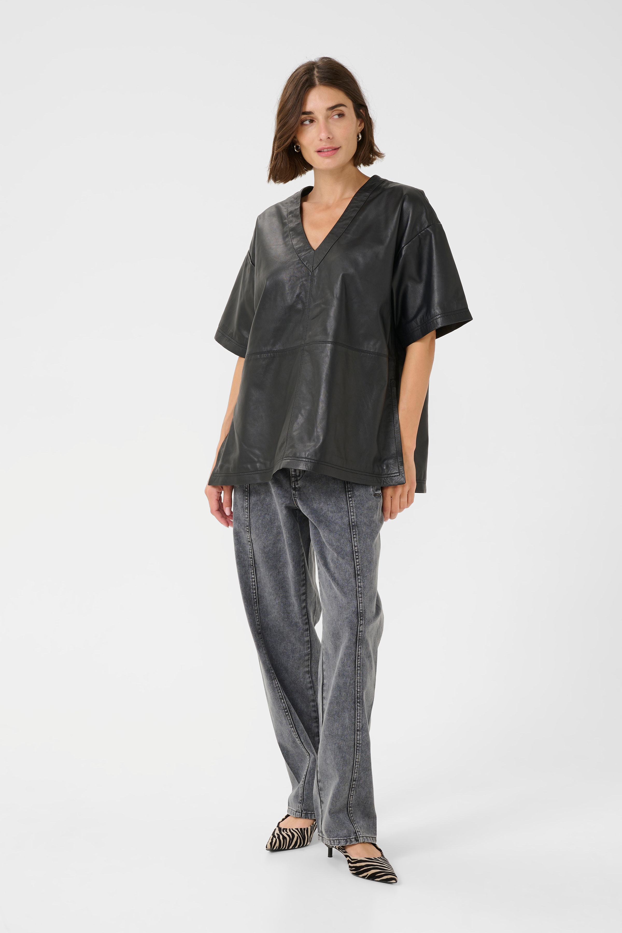 CUatam Bluse i læder LOOKBOOK FRONT 50112121-500012
