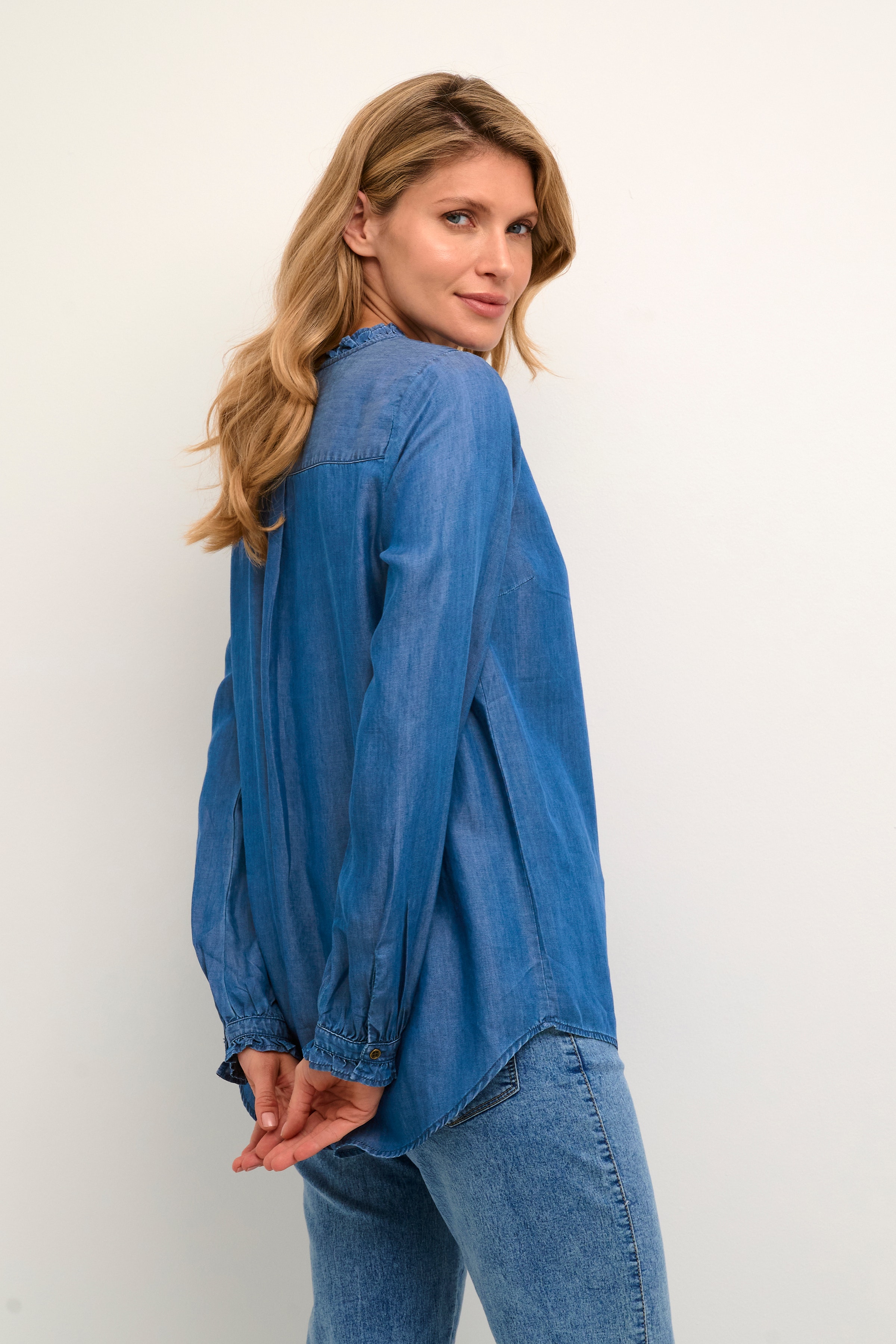 BPeva Blus LOOKBOOK BACK 10590520-100166B