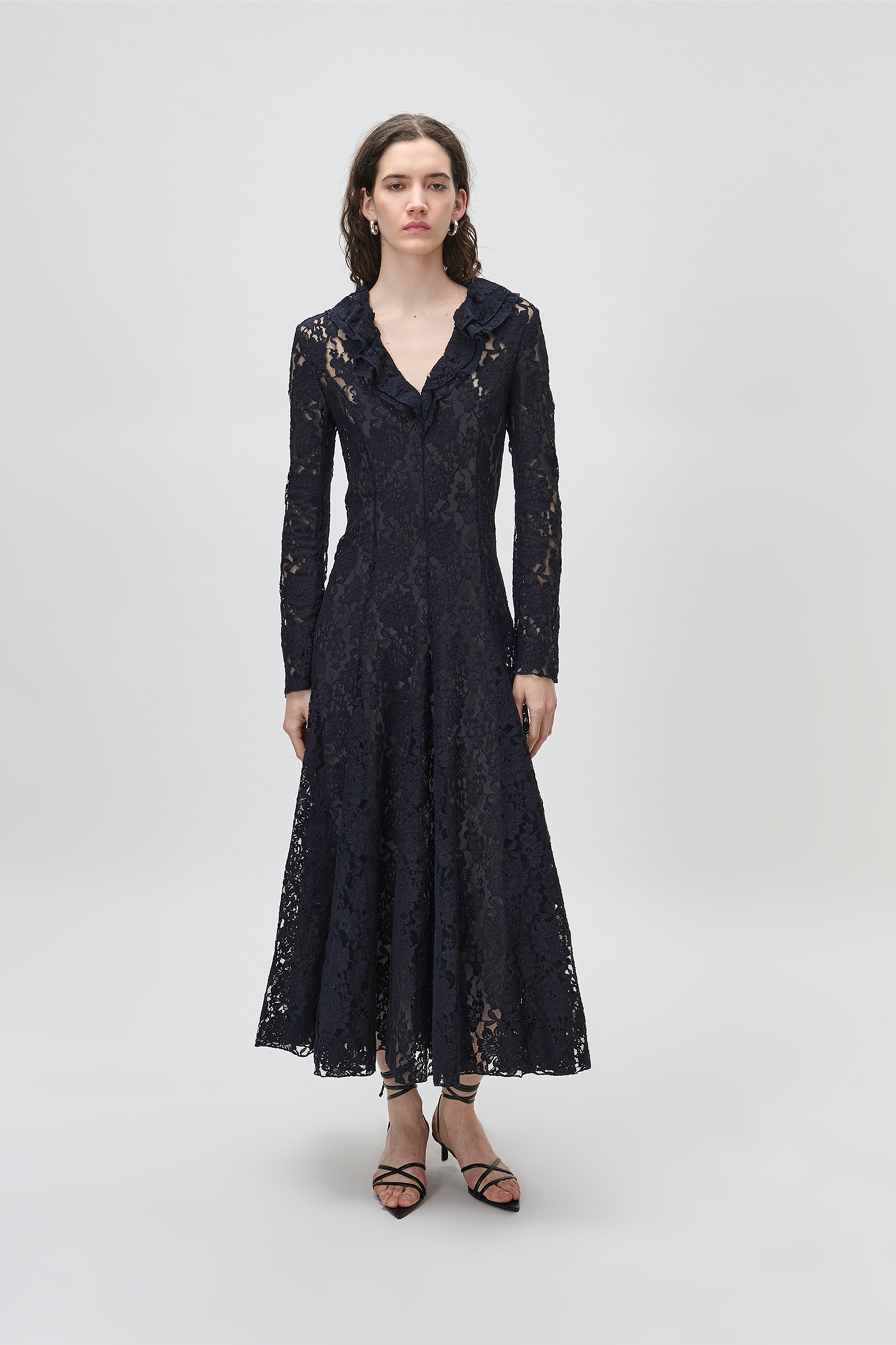 OLIMPIA Kjole LOOKBOOK FRONT 30600668-BL900