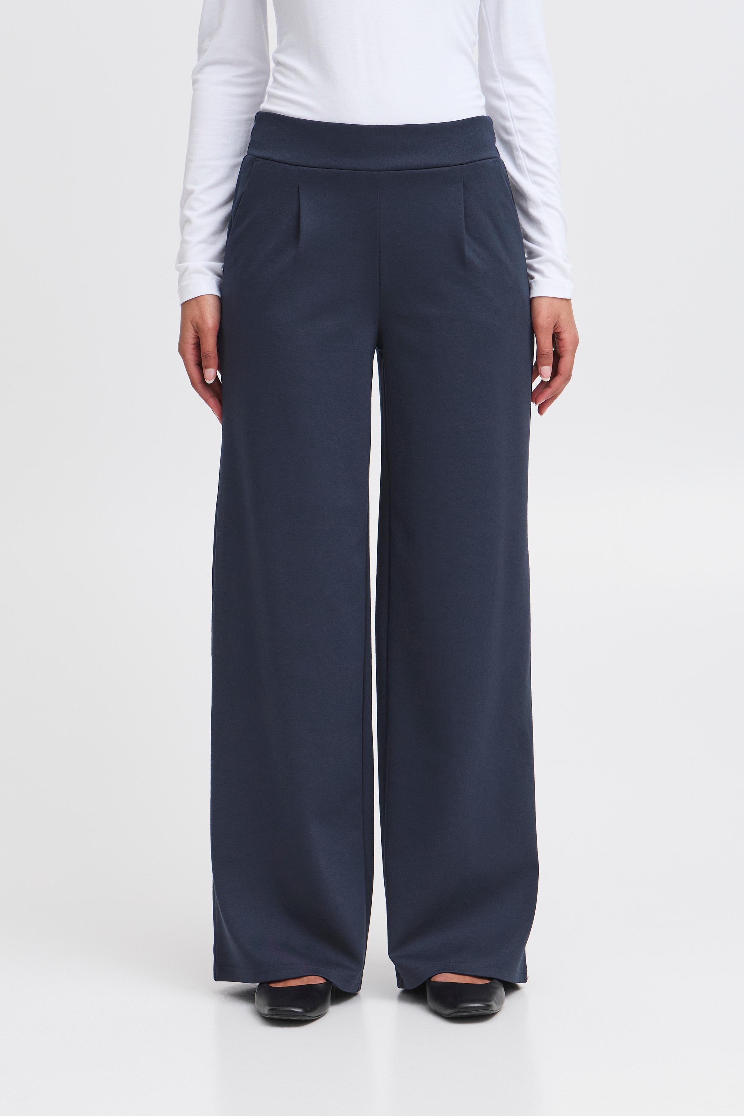 IHKATE LONG WIDE Trousers LOOKBOOK FRONT 20118337-194010