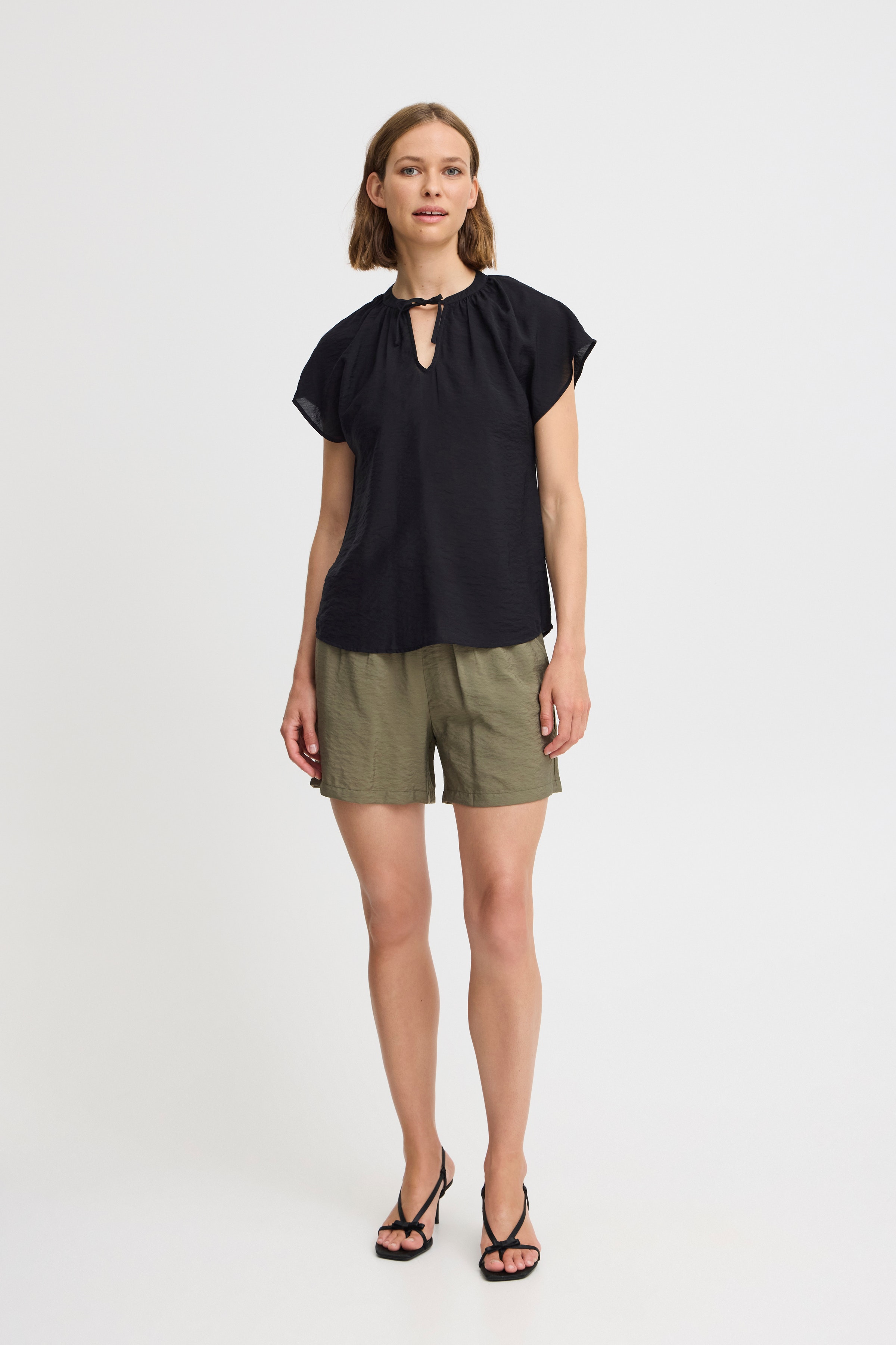 BYMMHAILEY Bluse LOOKBOOK FRONT 20816543-200451