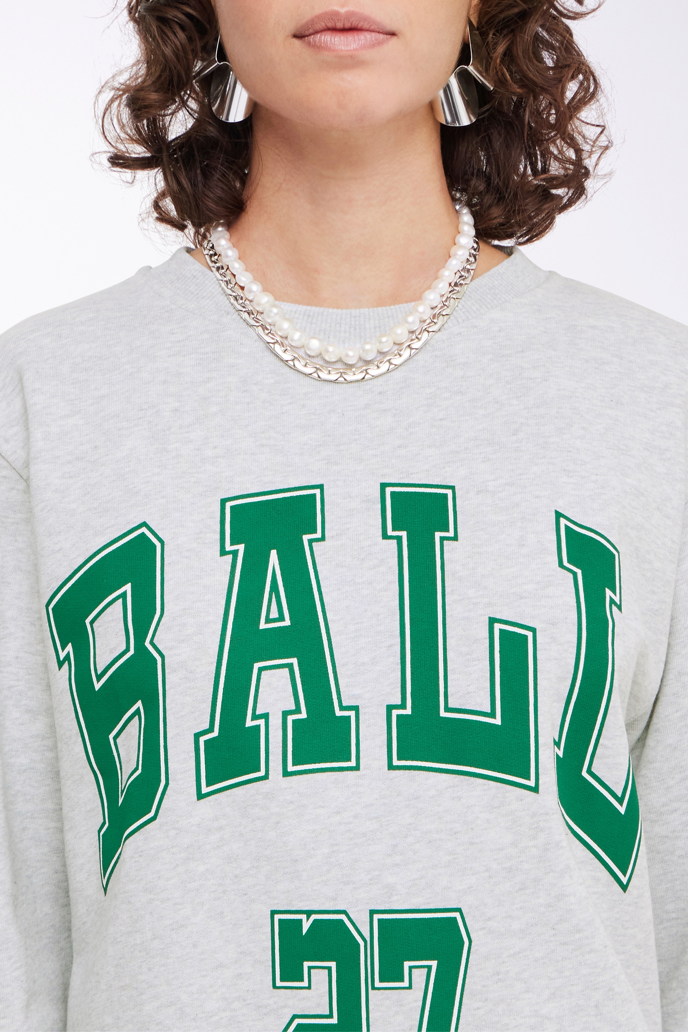 R. WILLS SWEATSHIRT LOOKBOOK DETAIL 50400072-1106011