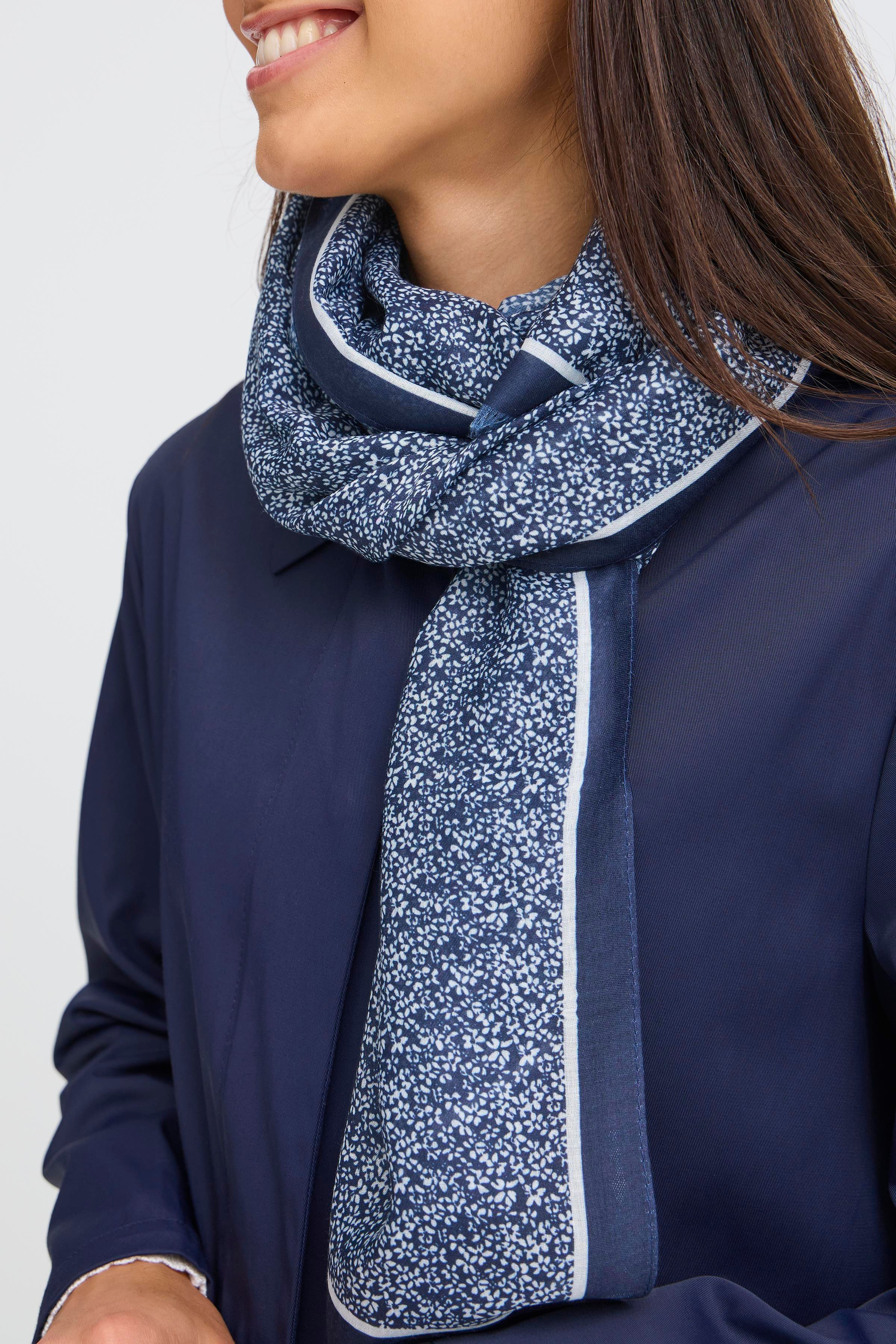 FRSANNI Skjerf LOOKBOOK FRONT 20617647-900004549