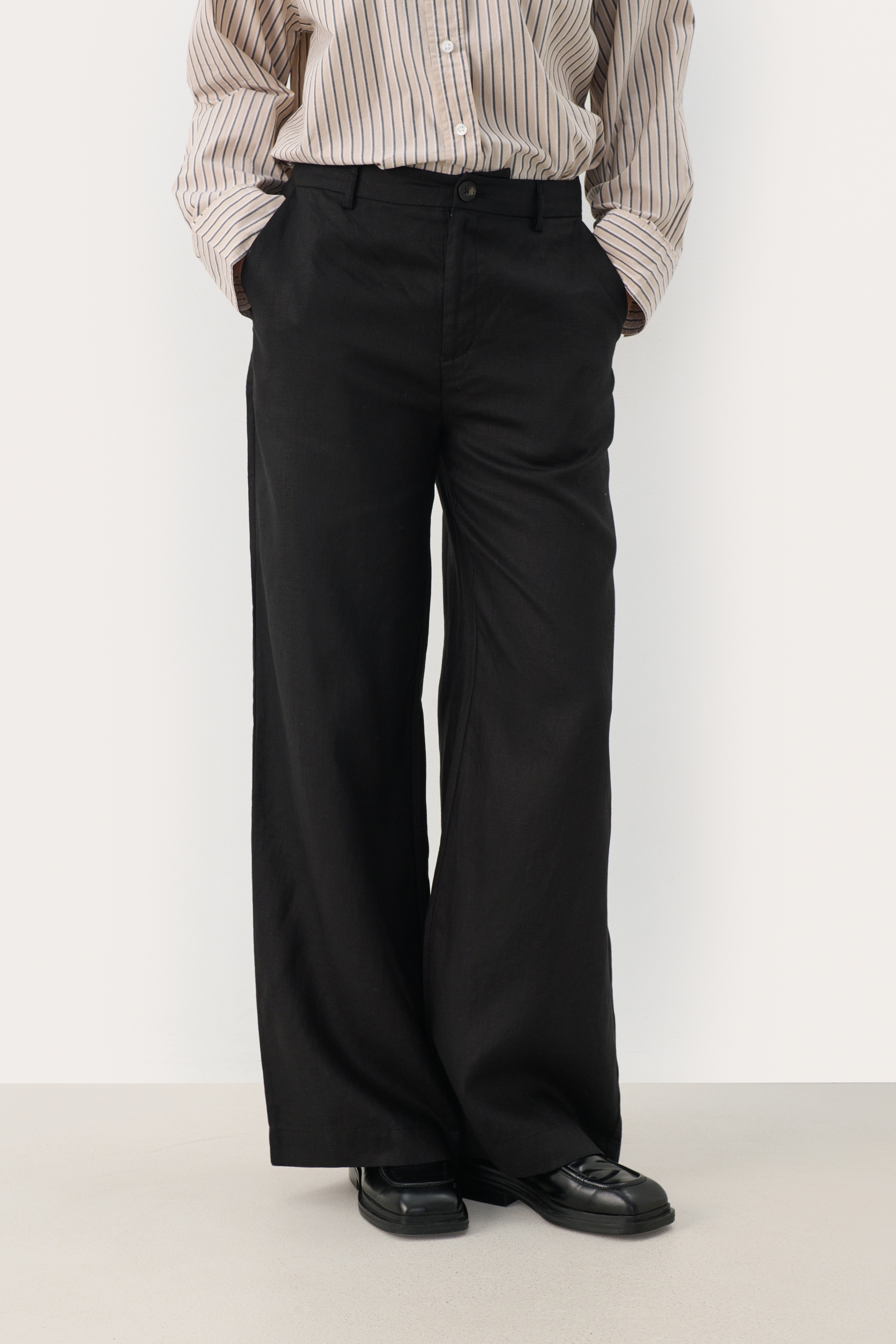 NinnesPW Trousers LOOKBOOK FRONT 30309564-194008