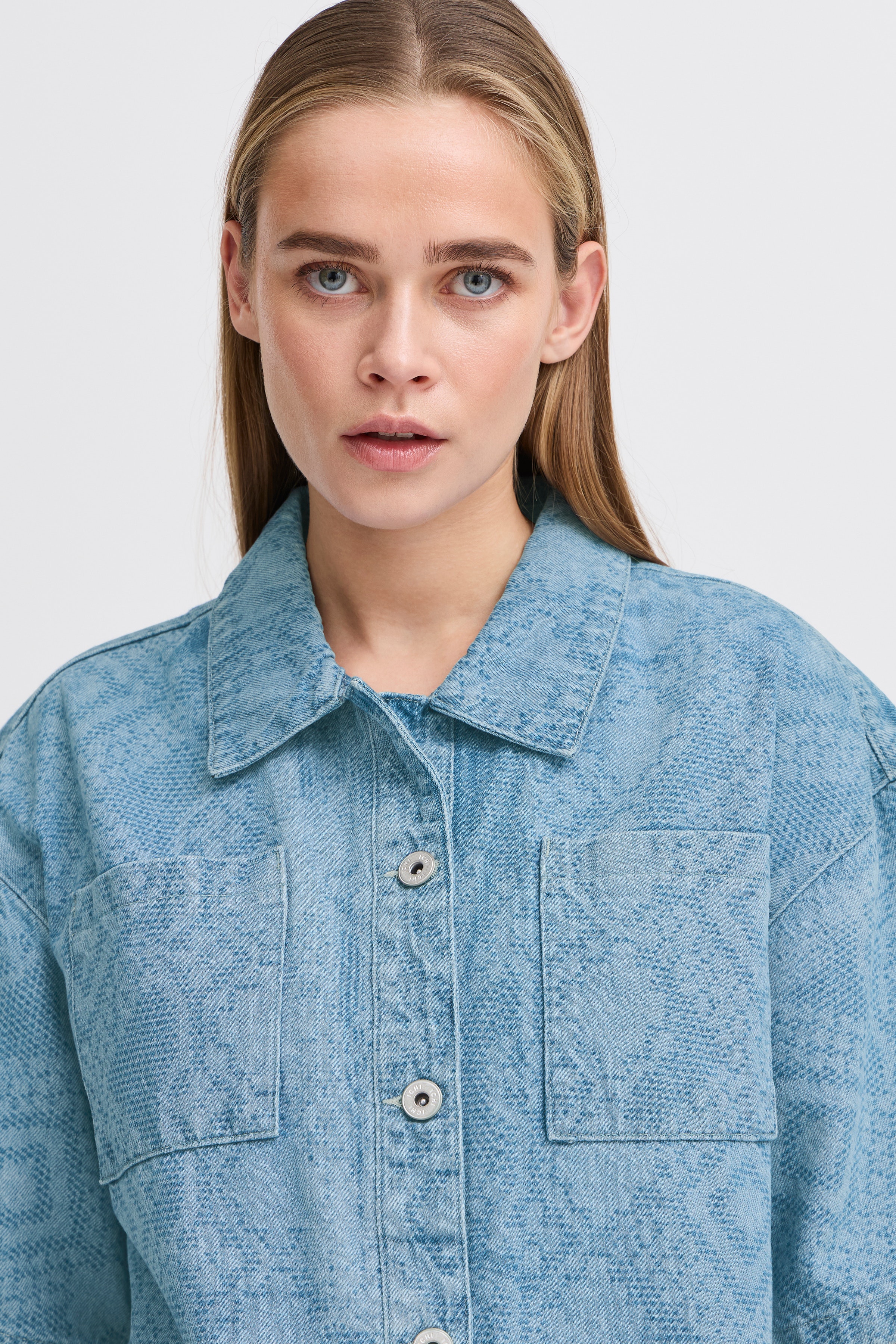 IHAMILIAS Denim shirt LOOKBOOK DETAIL 20122343-203984