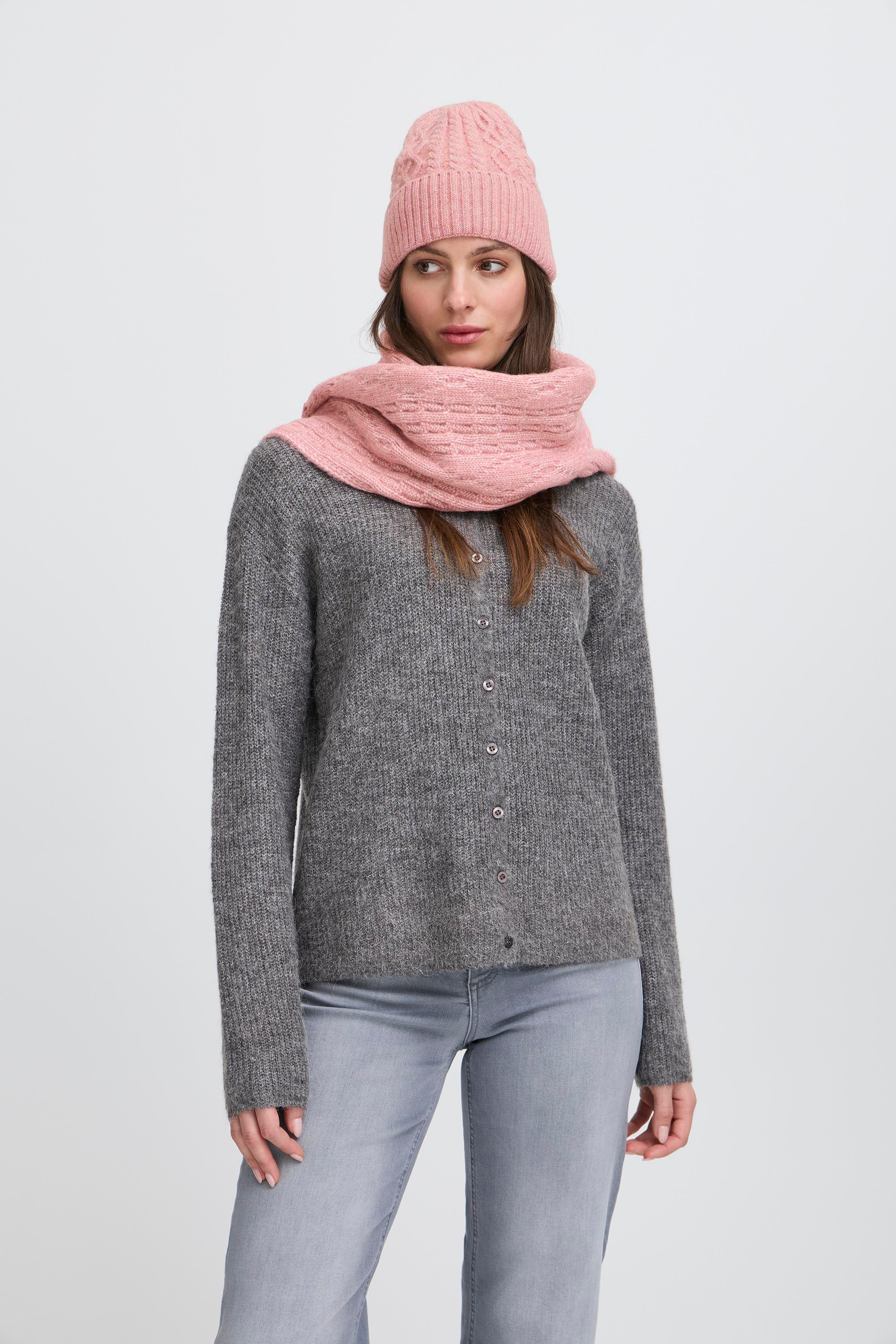 IALUCY Tuch LOOKBOOK FRONT 20124378-1519061
