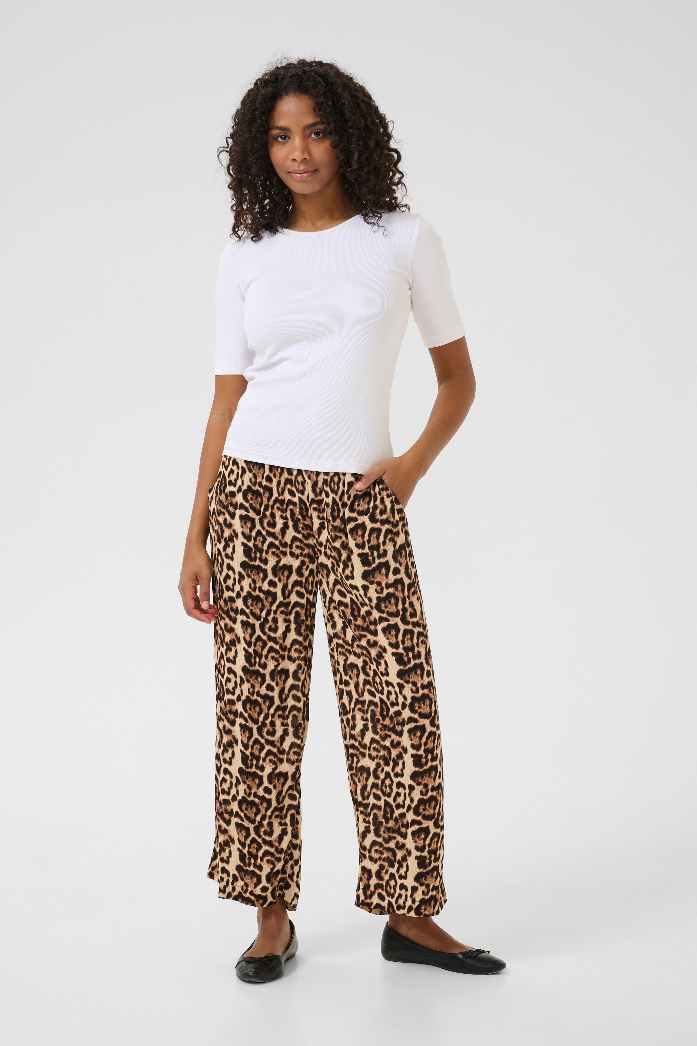 KAdacia Trousers LOOKBOOK FRONT 10508490-107281