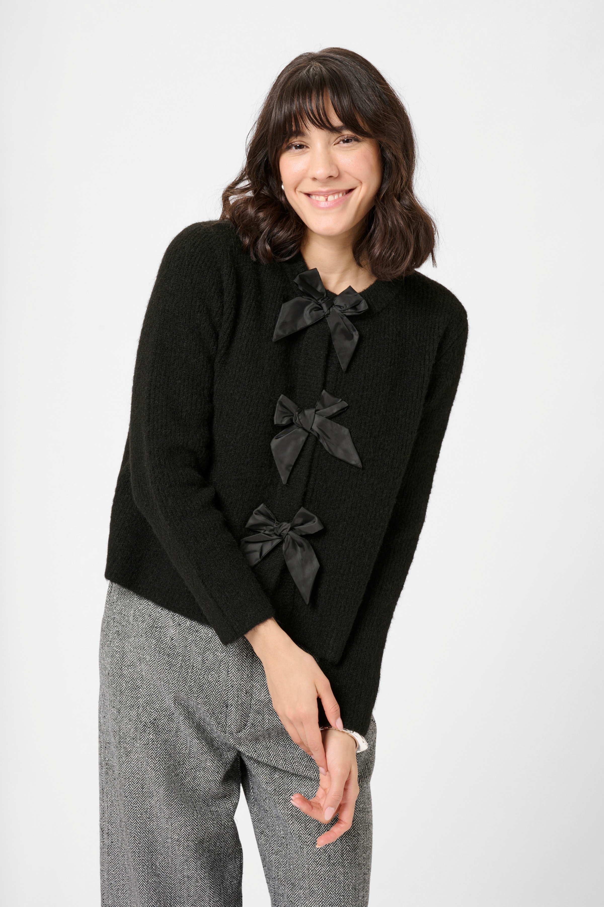 KAmay Cardigan LOOKBOOK FRONT 10510984-100121