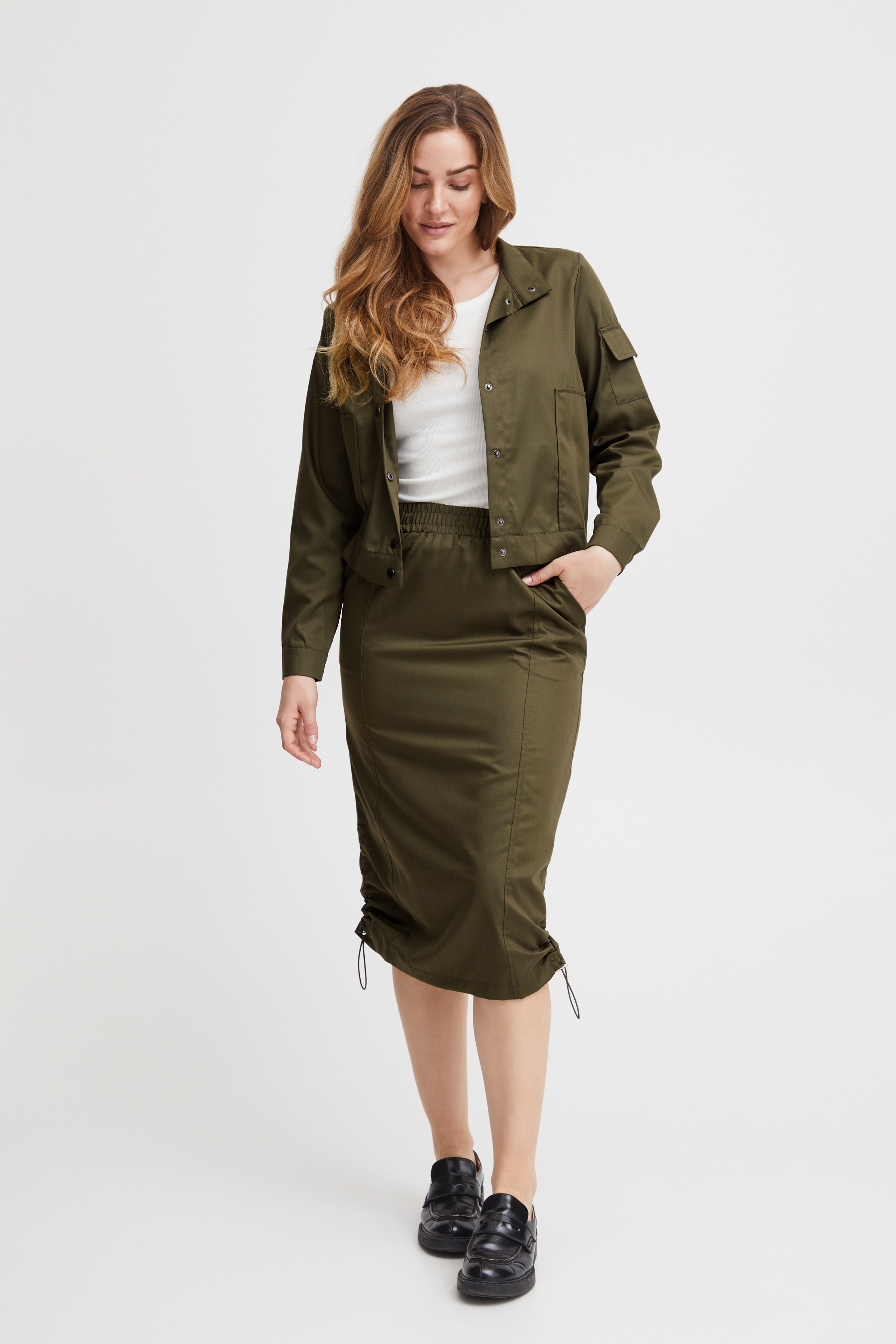 FXCOVINA Kjol LOOKBOOK FRONT 20613132-180515