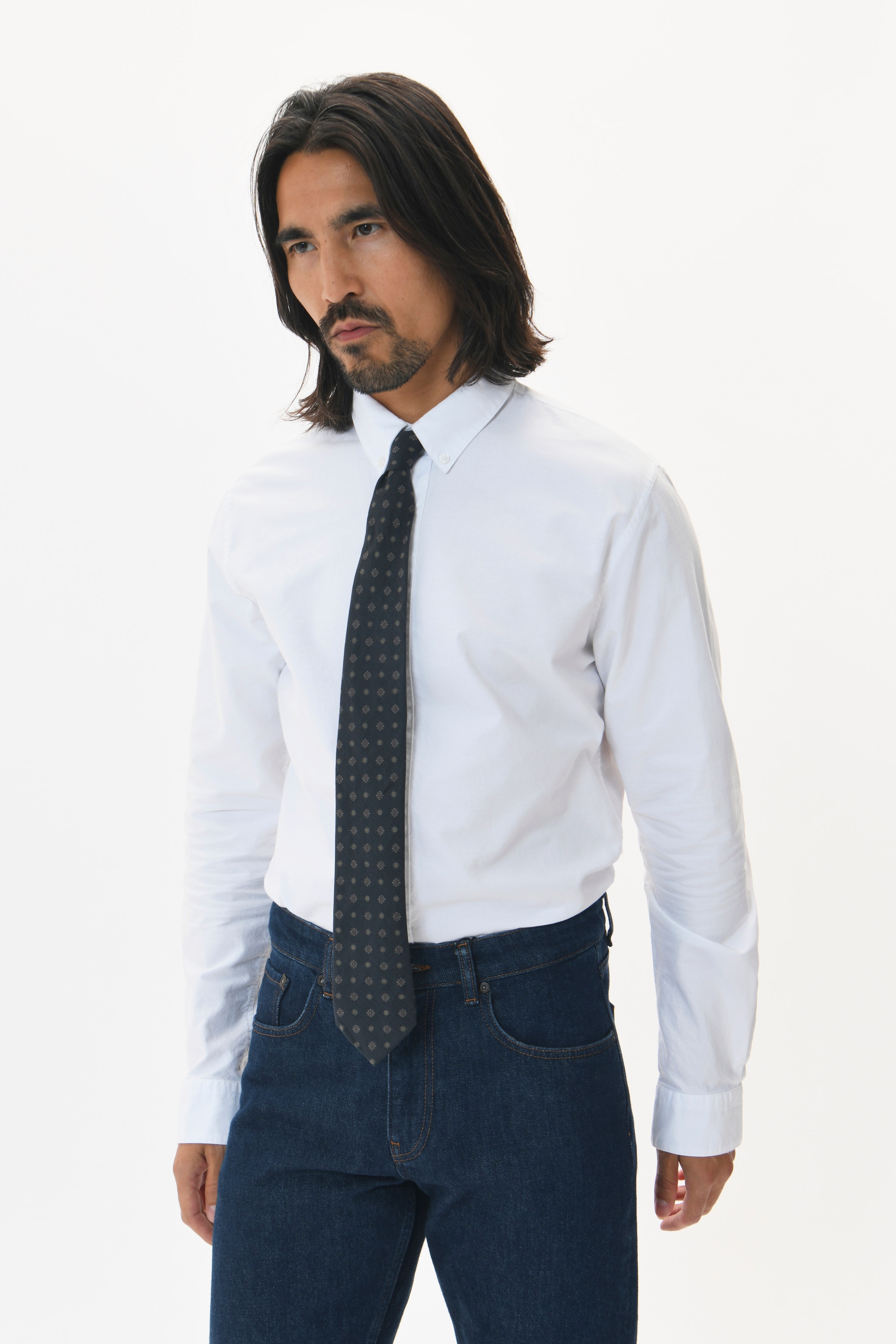 MAtie Tie LOCATION NONE 30207993-1940111