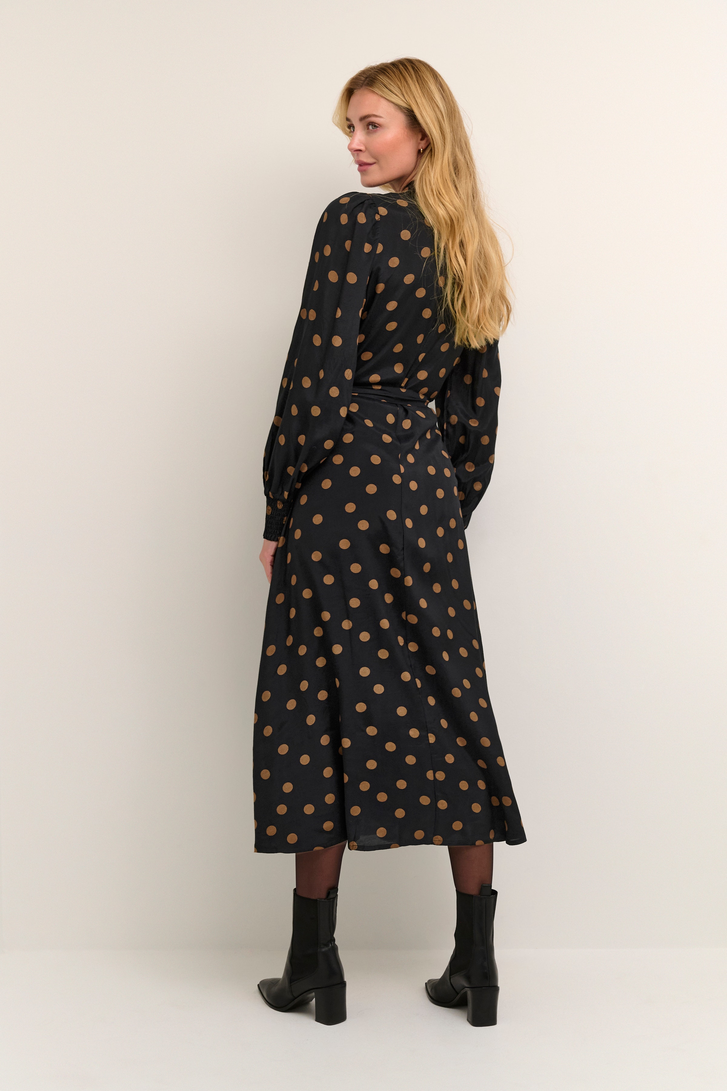 KAflorina Dress LOOKBOOK BACK 10506764-103709