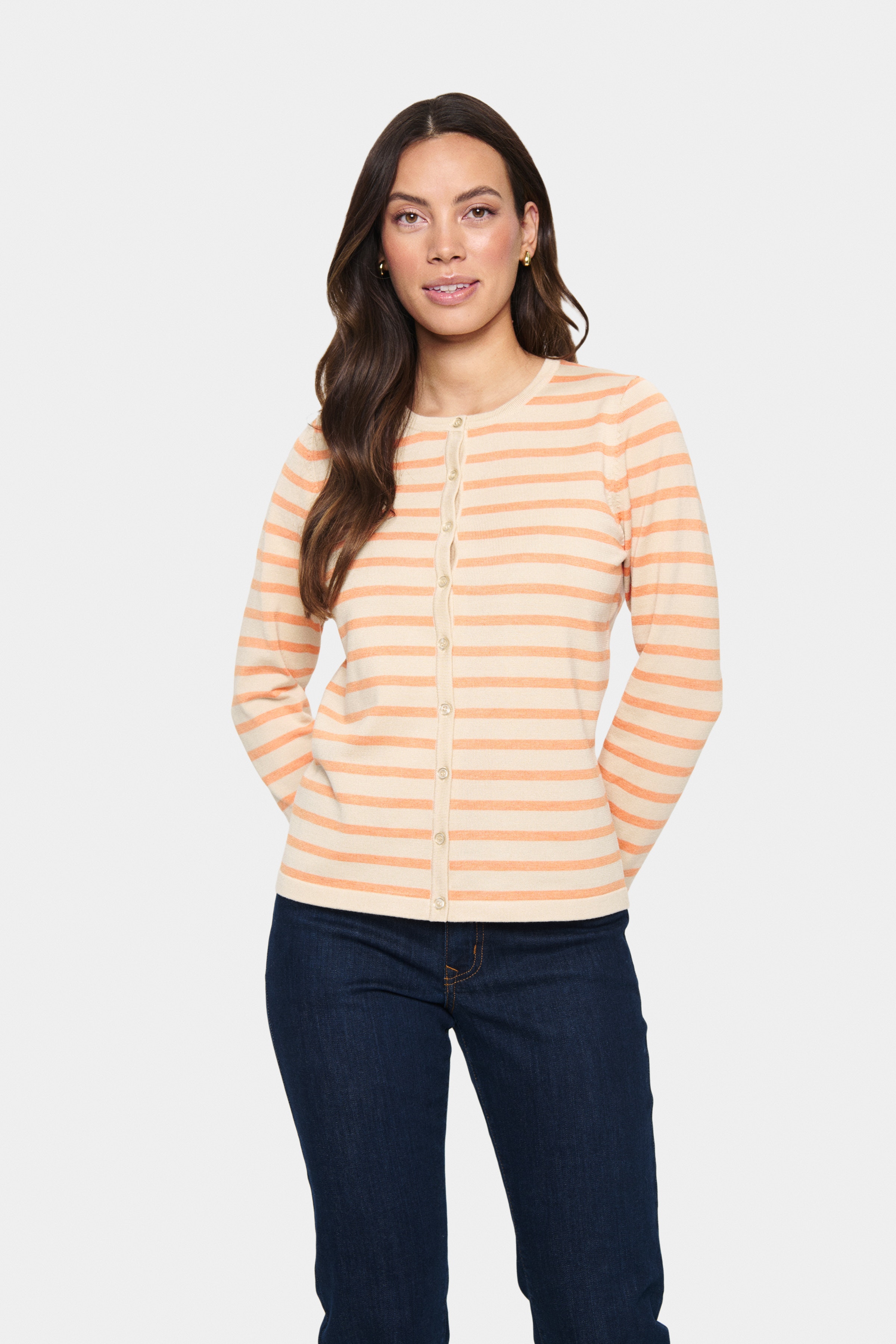 MilaSZ Cardigan LOOKBOOK FRONT 30513767-303741