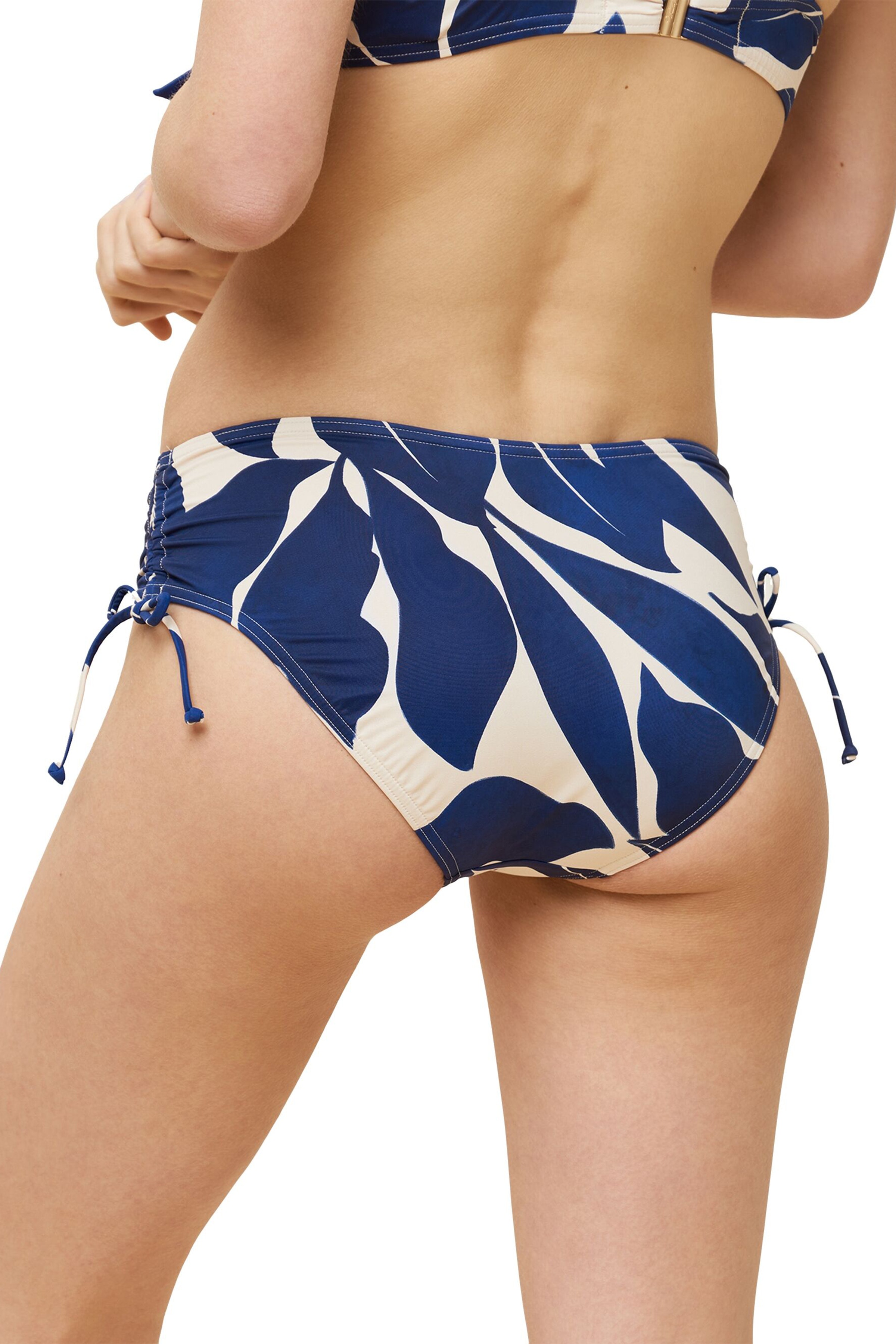 Bikinitrosa LOOKBOOK BACK 40500221-TM007