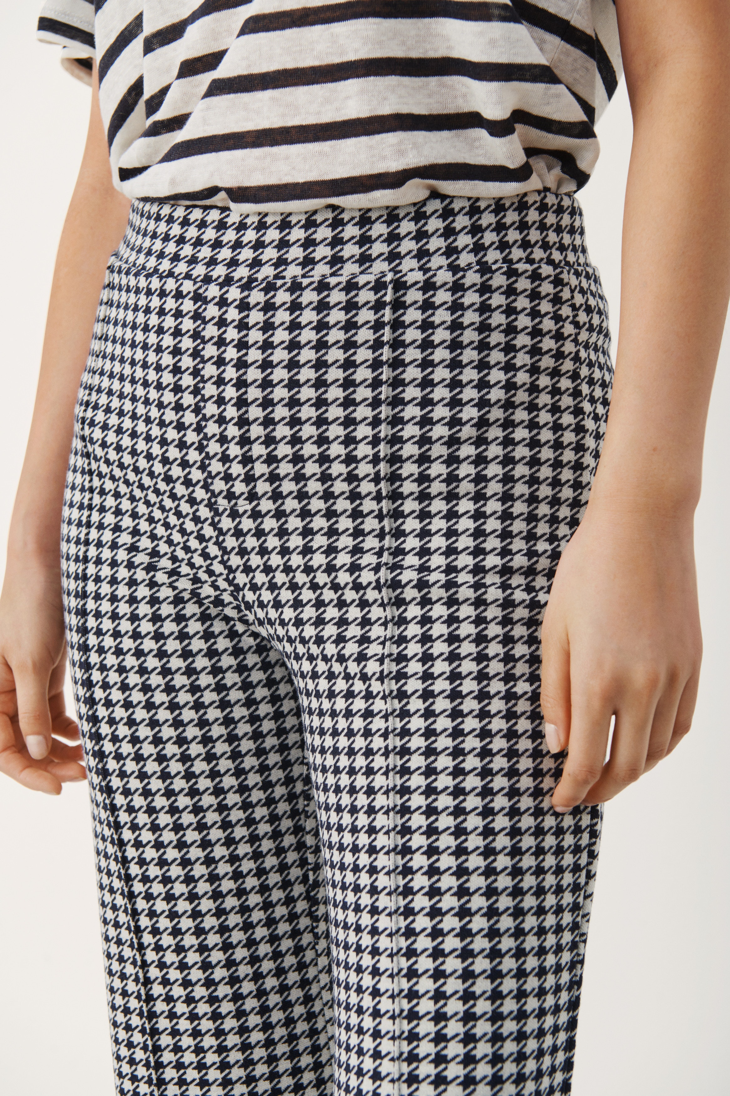 PontasPW Trousers LOOKBOOK DETAIL 30305506-301928