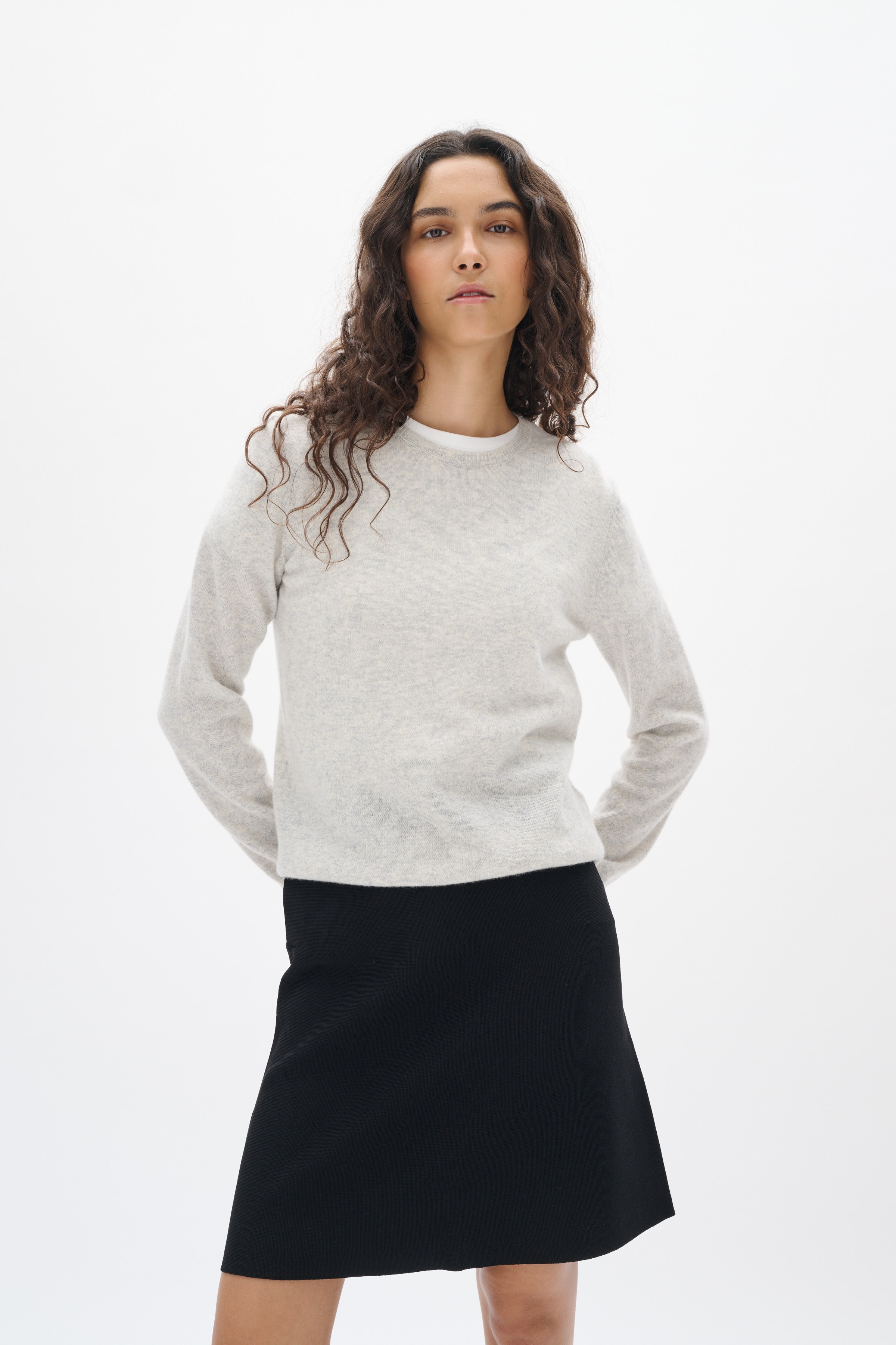 BekkaIW Kjol LOOKBOOK FRONT 30108881-194008