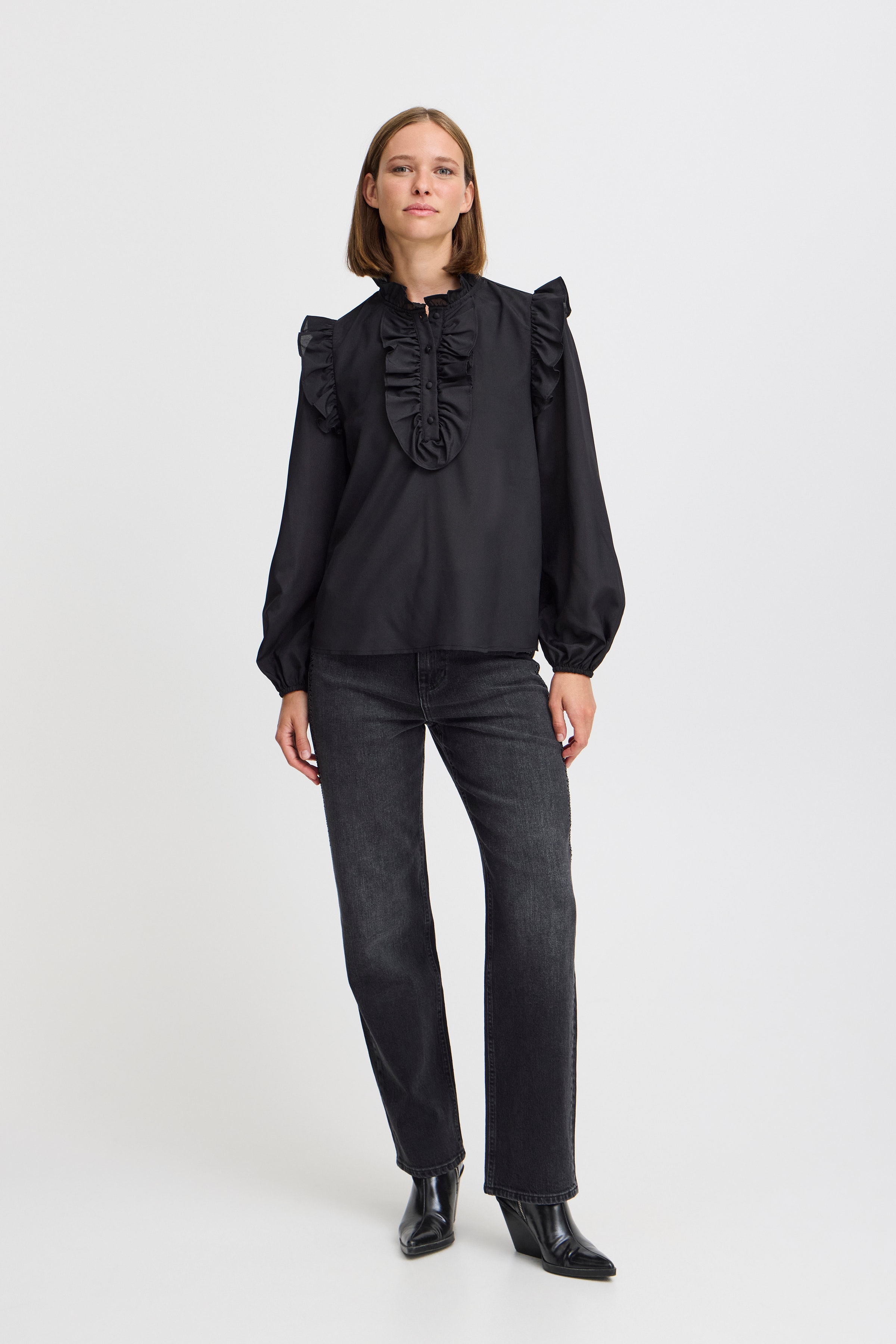 BYHANIKO Hemd LOOKBOOK FRONT 20815517-200451