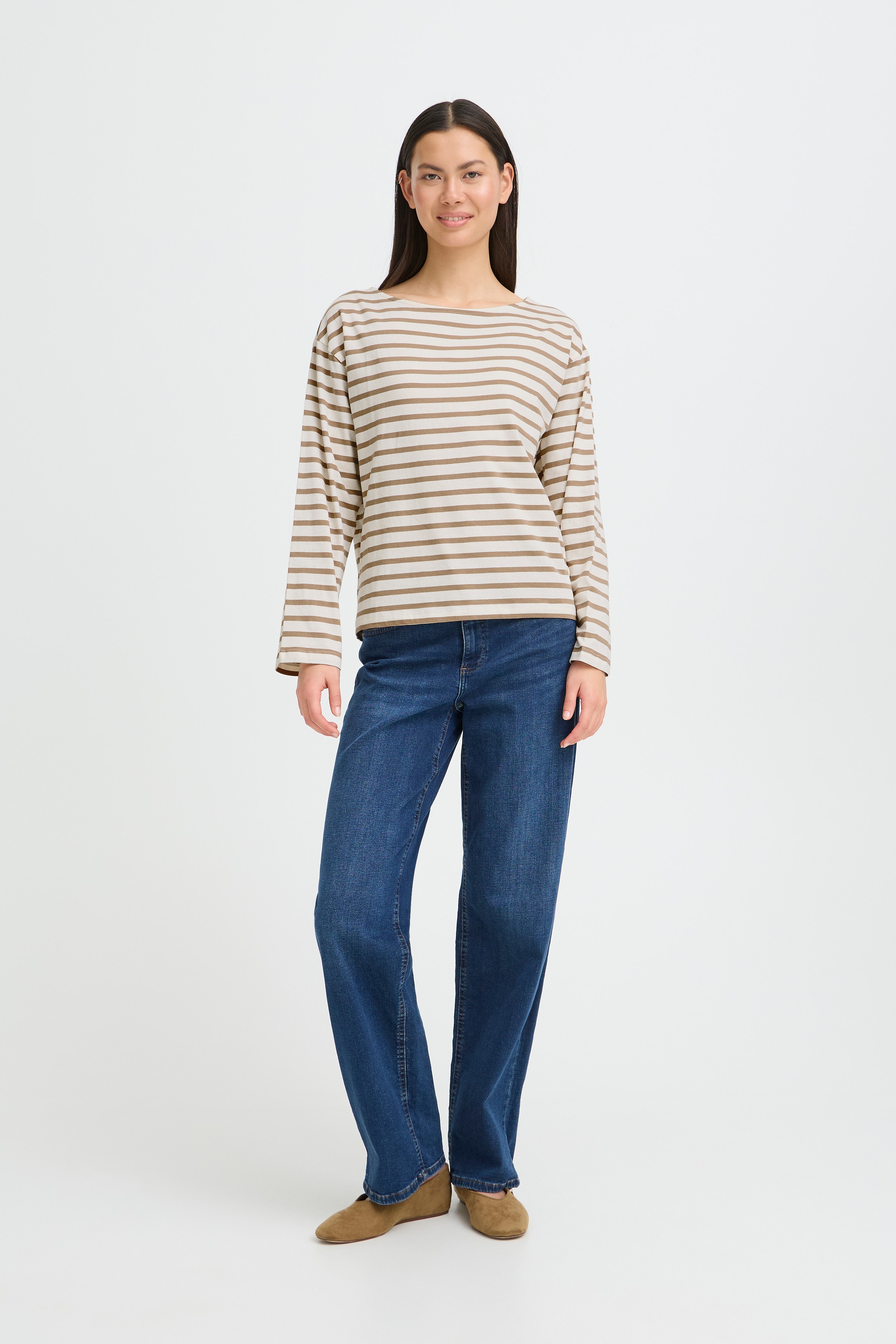 IHMIRA T-shirt LOOKBOOK FRONT 20125011-900003456