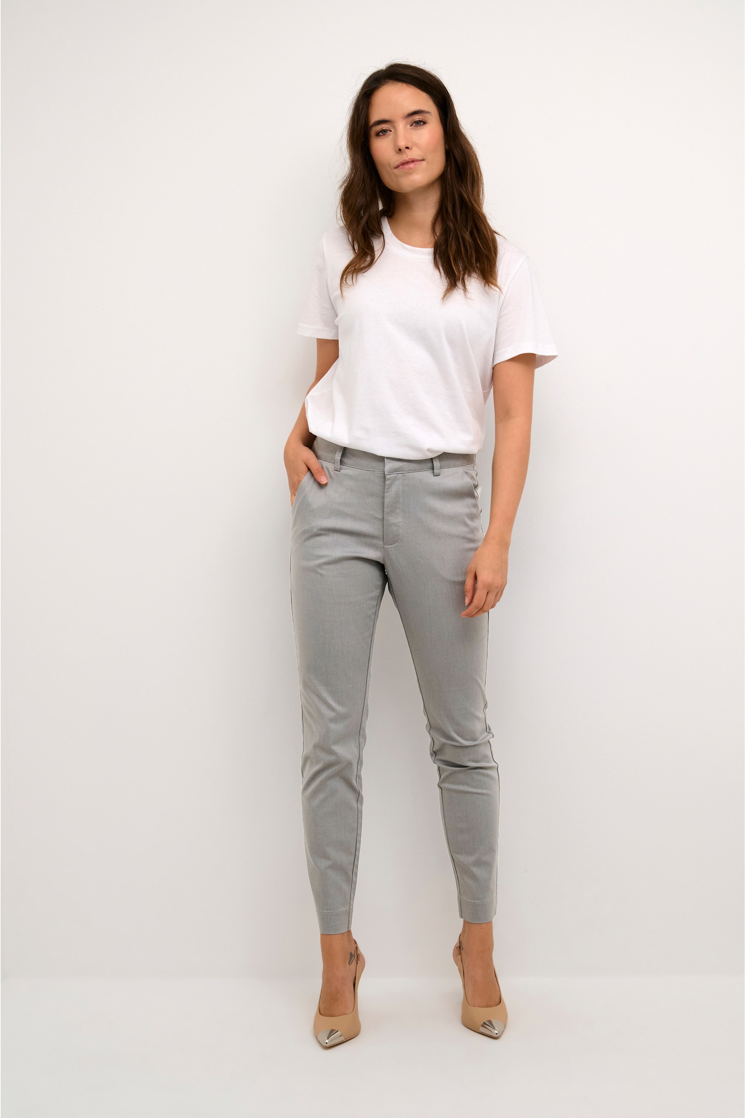 KAlea Trousers LOOKBOOK FRONT 10505191-171500