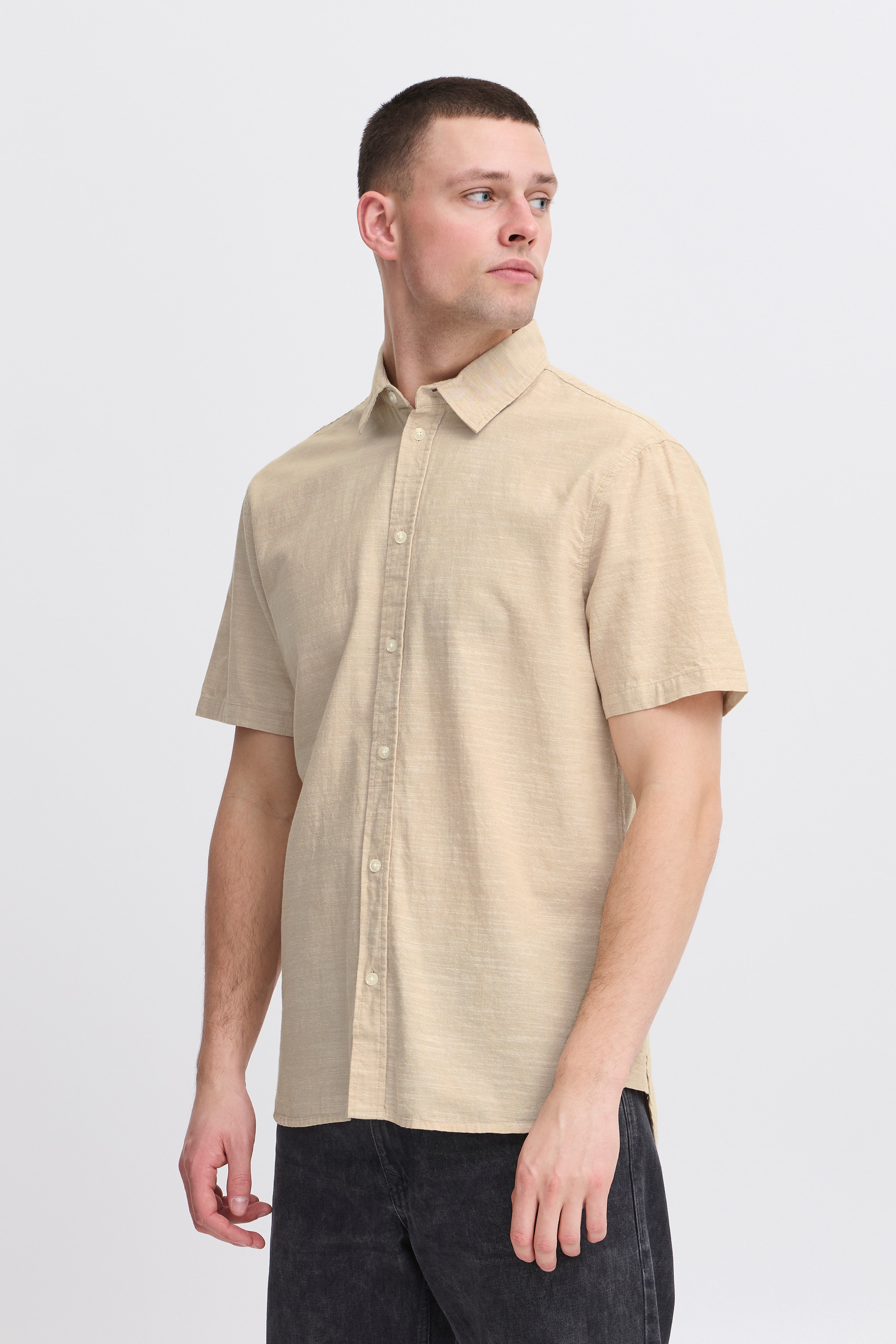 Short sleeved shirt LOOKBOOK FRONT 20717675-161315