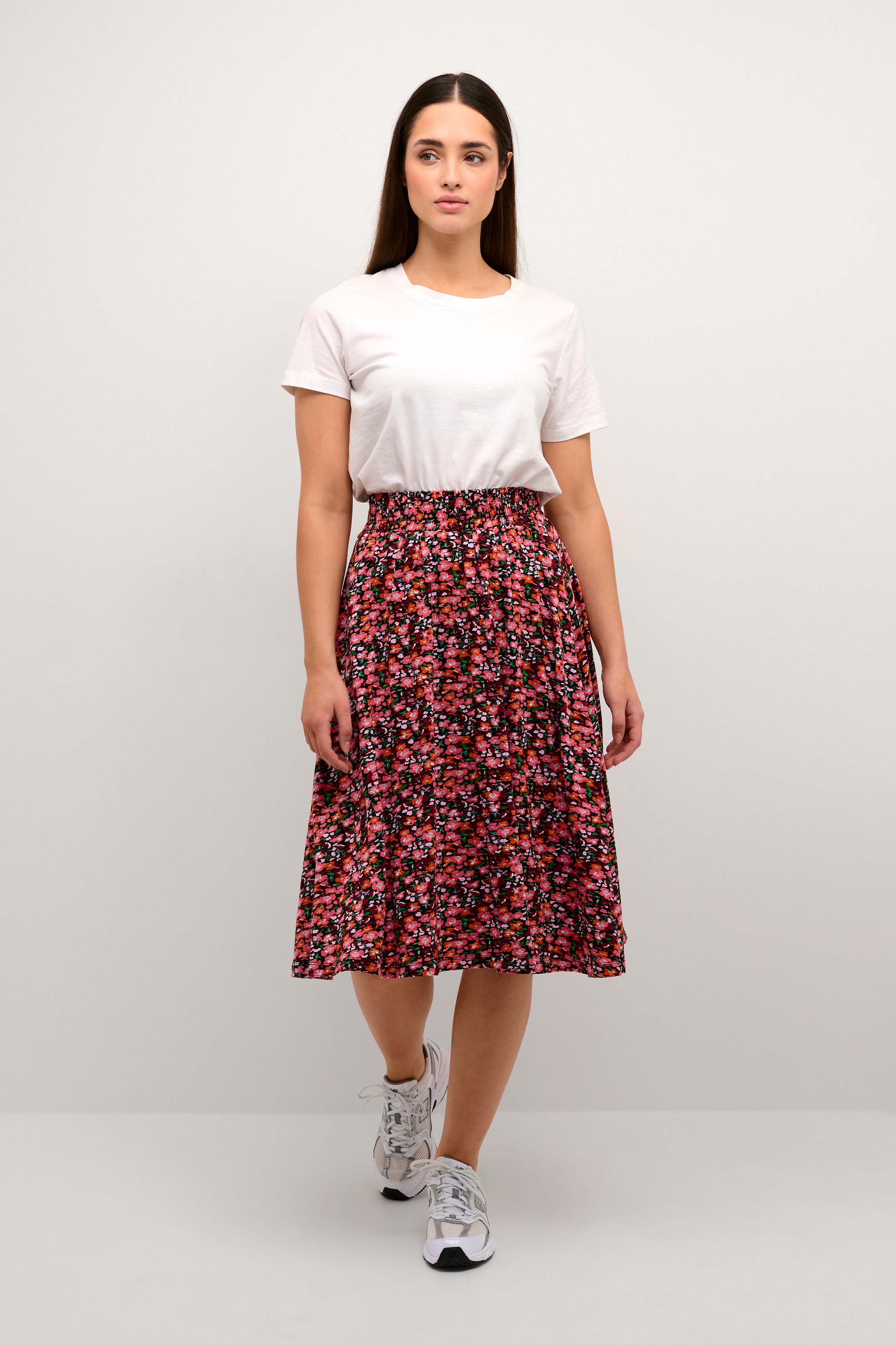 BPyrsa Kjol LOOKBOOK FRONT 10590446-104717B