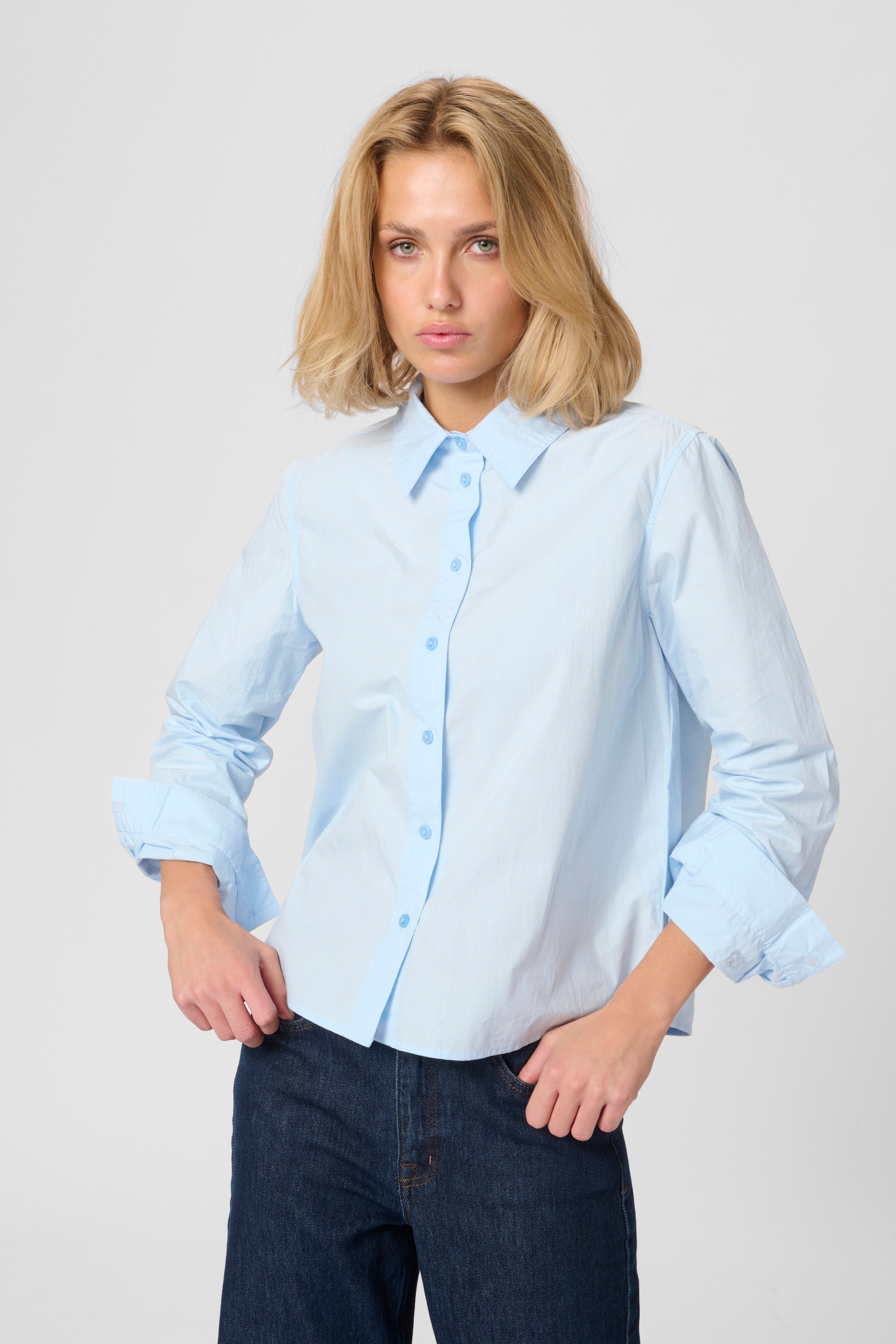 02 THE SHIRT LOOKBOOK FRONT 10705194-144115