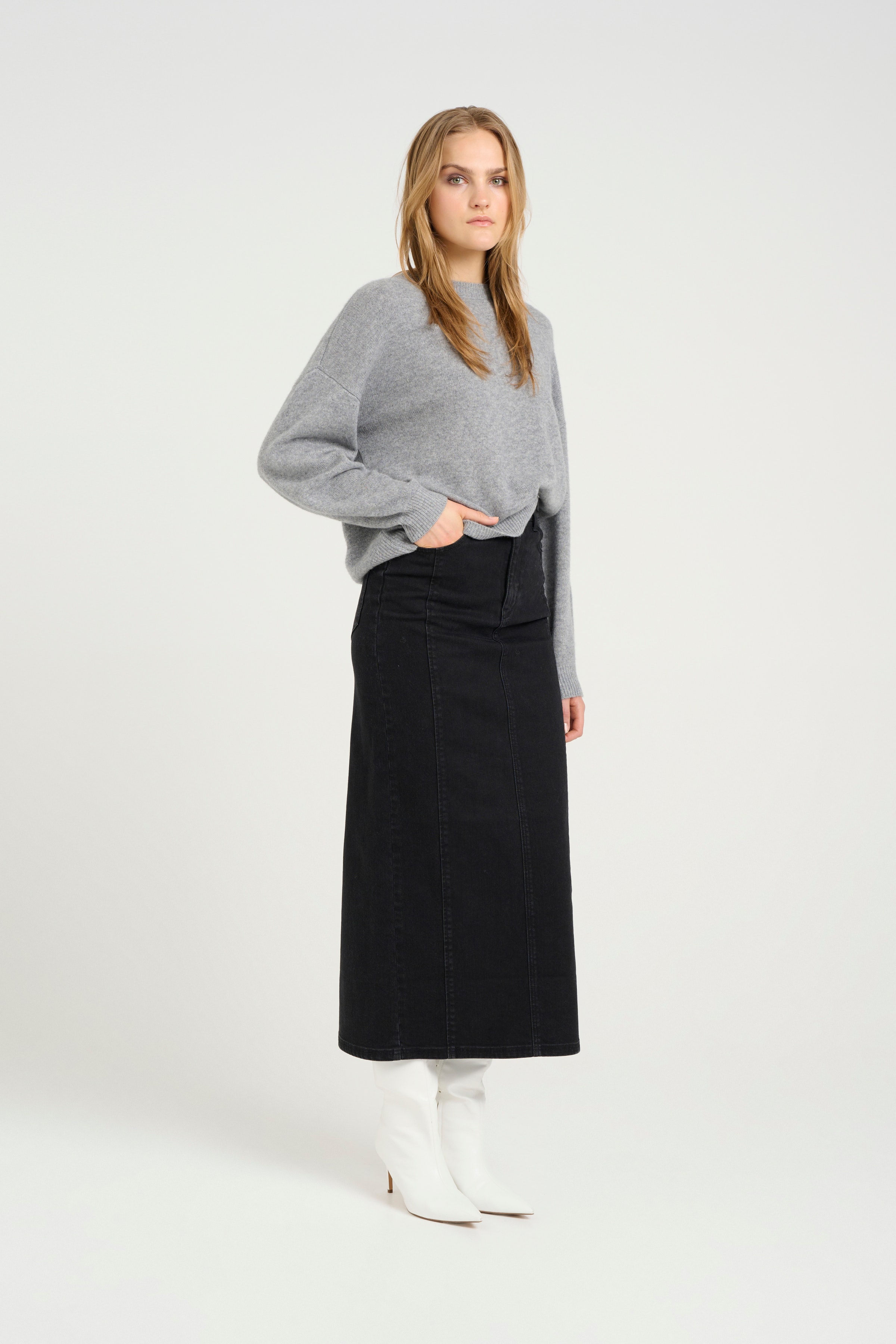 CasiaGZ Cashmere Pullover LOOKBOOK FRONT 10909852-107227