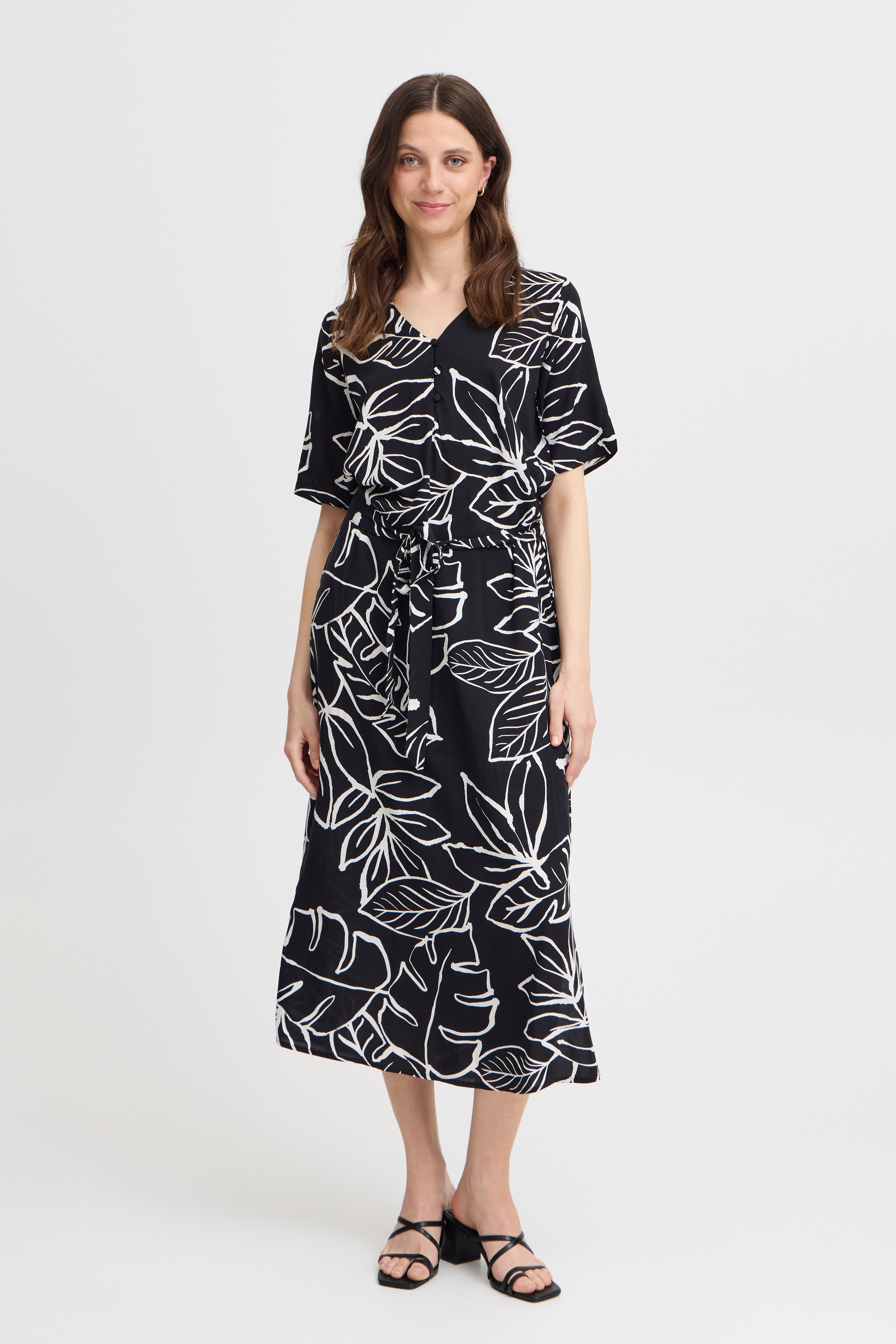 FRRELAX Kjole LOOKBOOK FRONT 20613660-203074