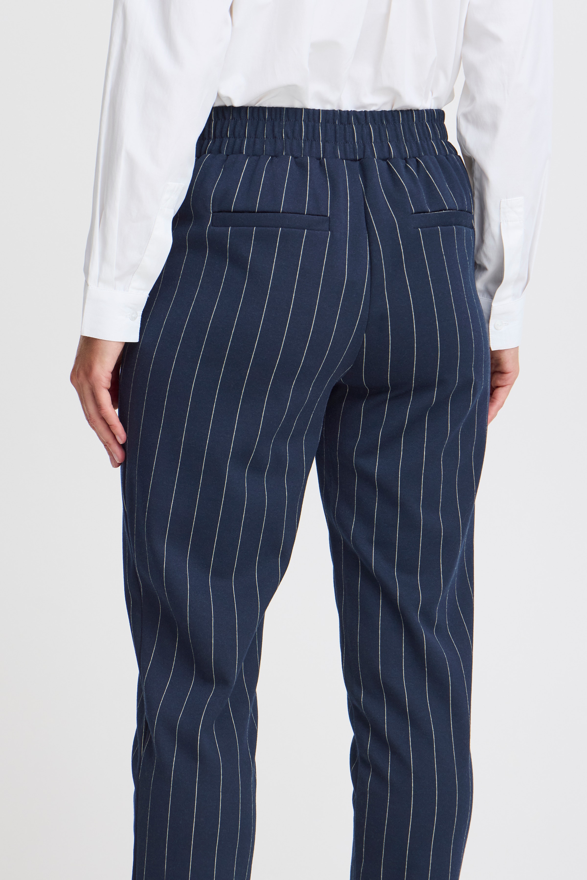 BYROWAN Hose LOOKBOOK DETAIL 20815726-202176